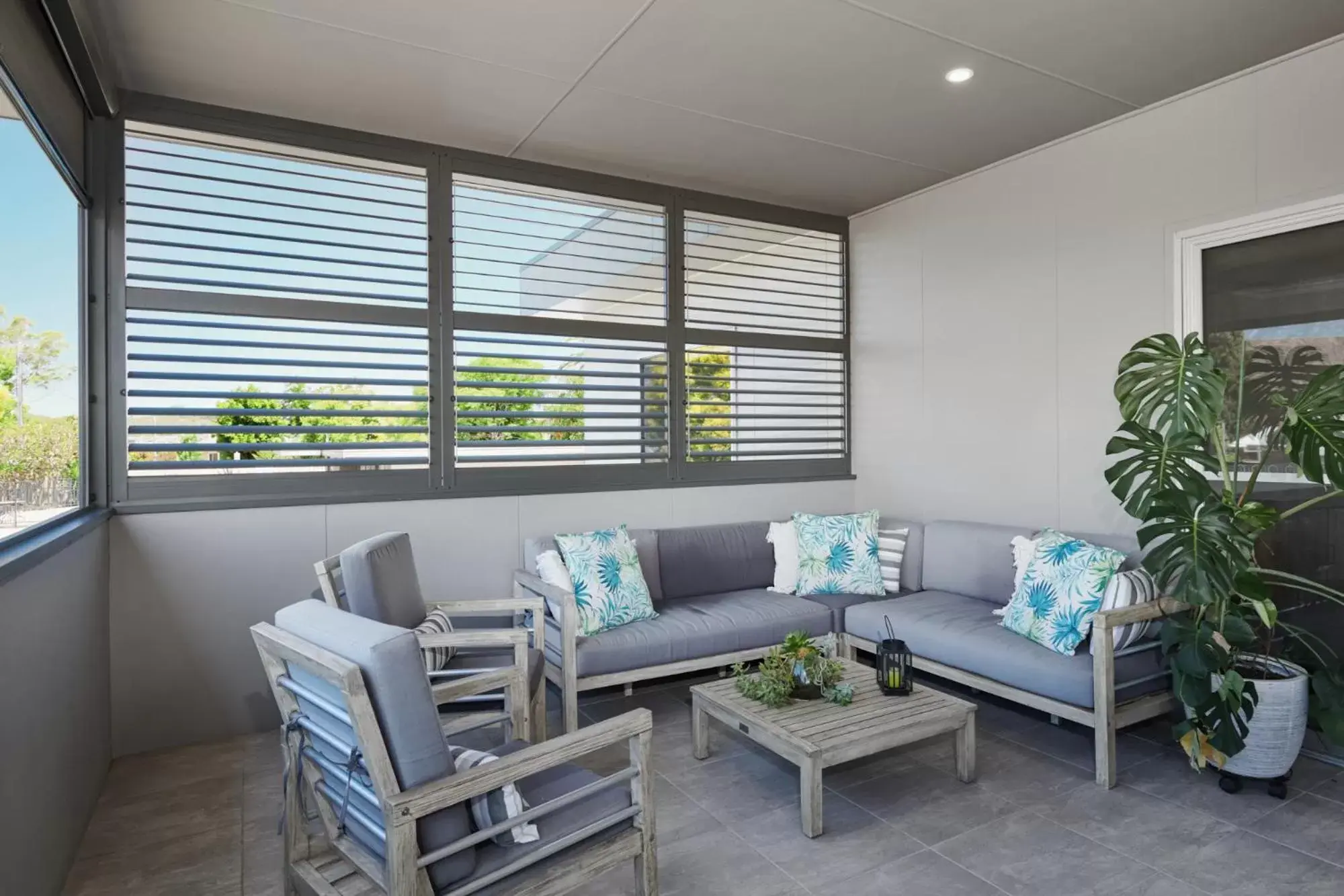 Seating Area in Wingham Motel