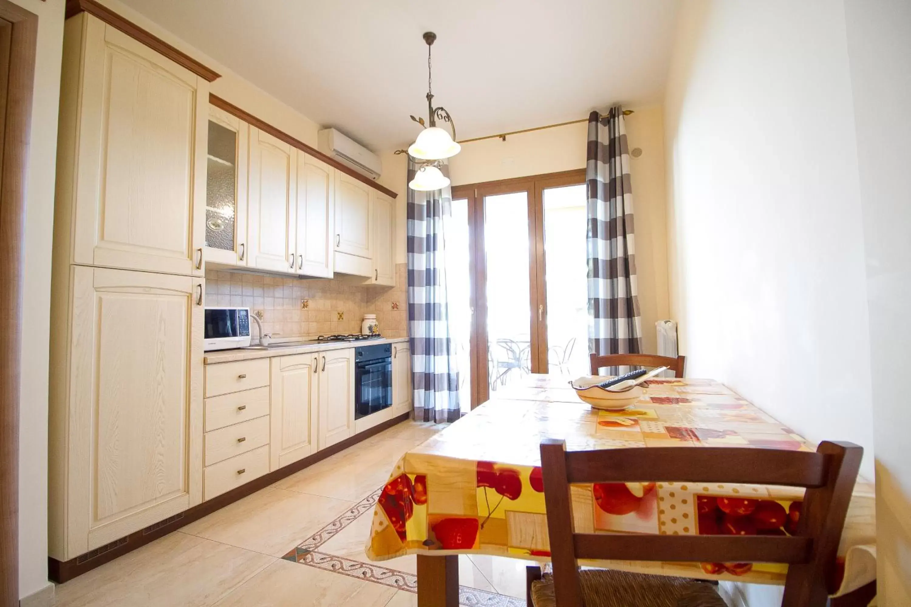 kitchen, Dining Area in Etna Royal View