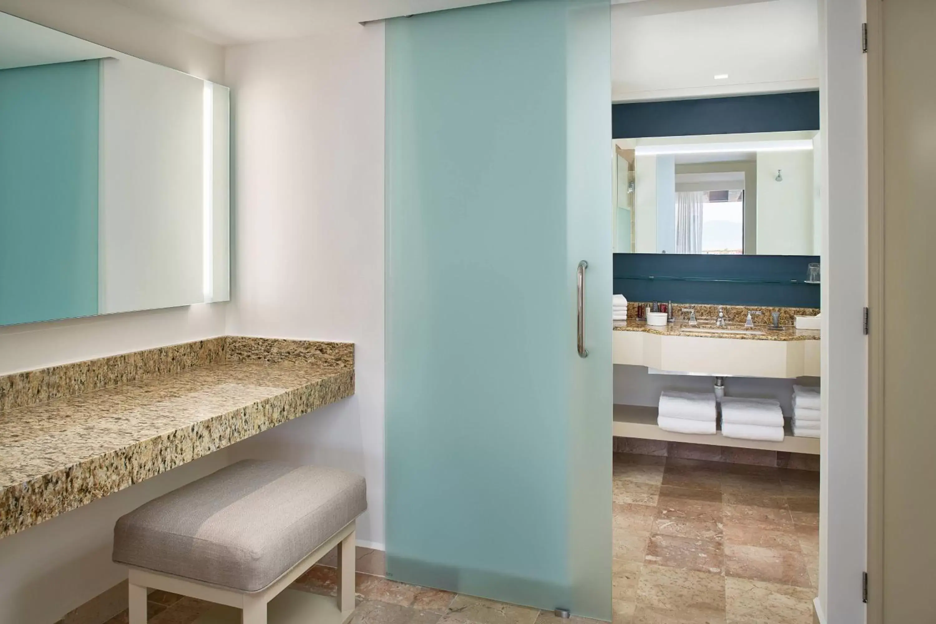 Bathroom, Kitchen/Kitchenette in Marriott Puerto Vallarta Resort & Spa
