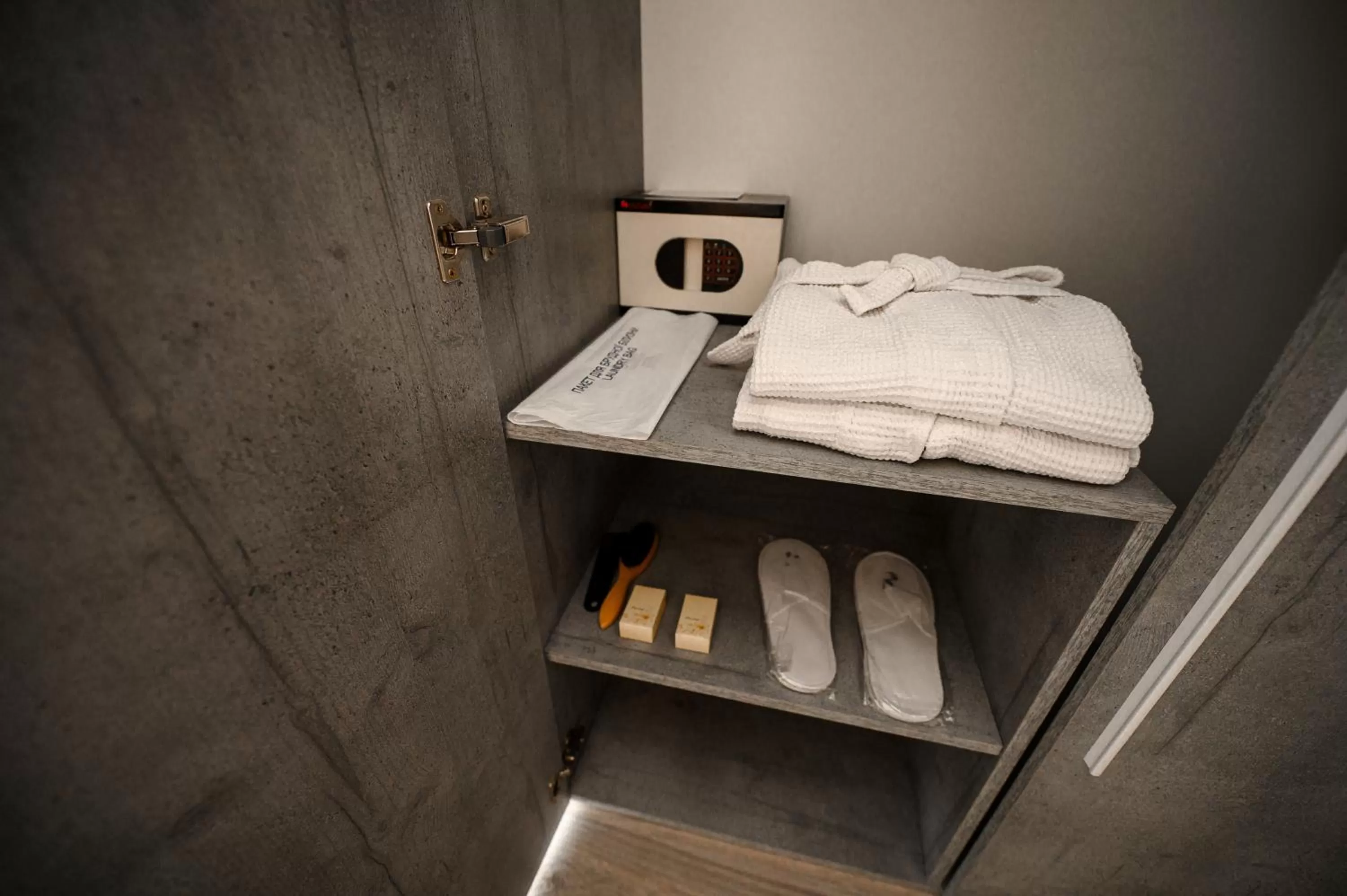 Bathroom in Rivoli Hotel