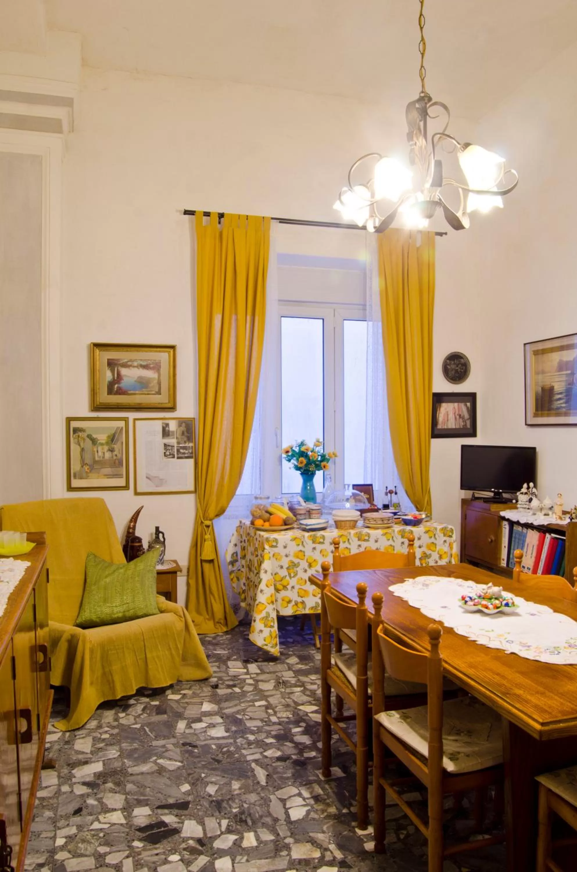 Lounge or bar in Antico Monastero Di Anacapri