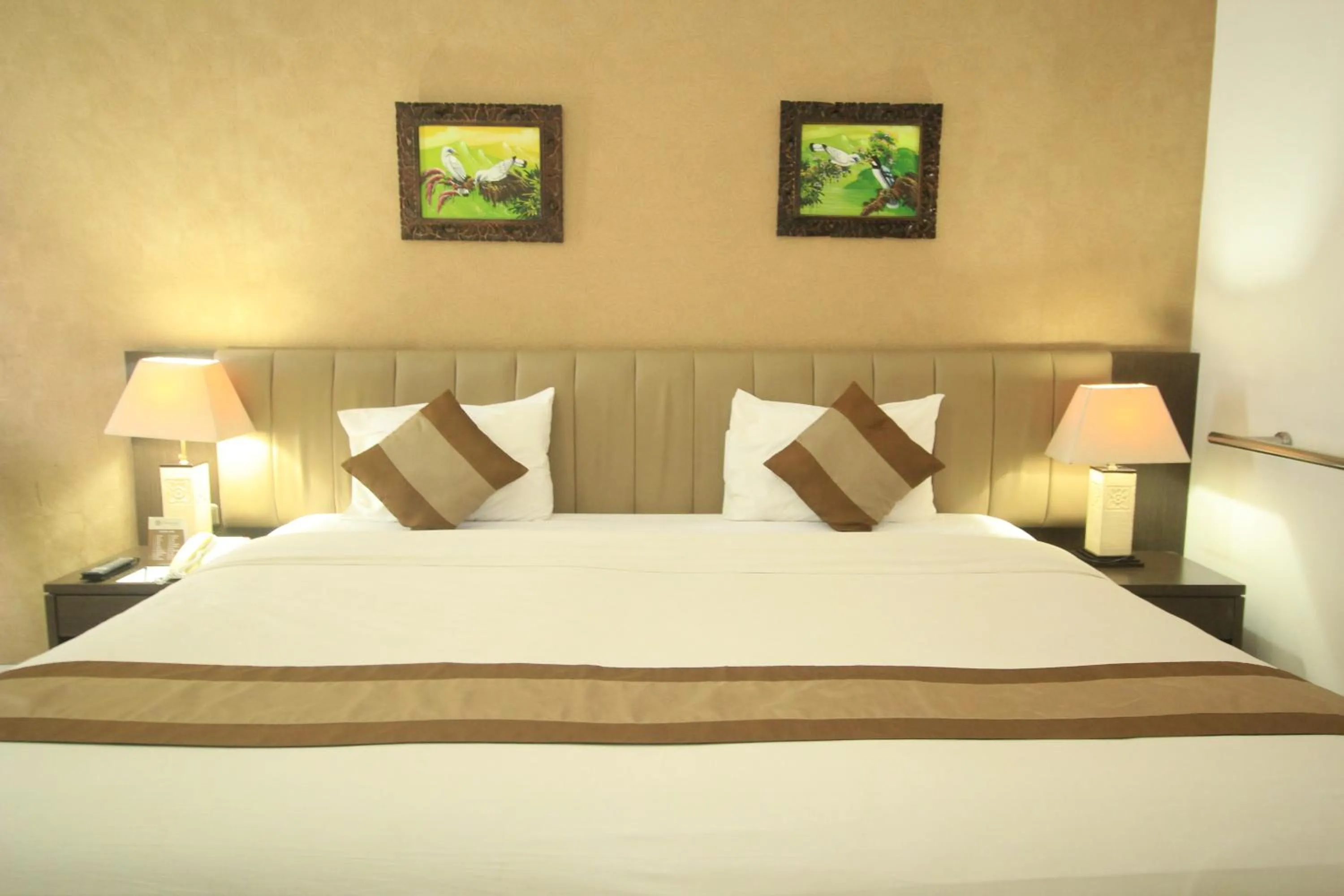 Bed in Hotel on The Rock