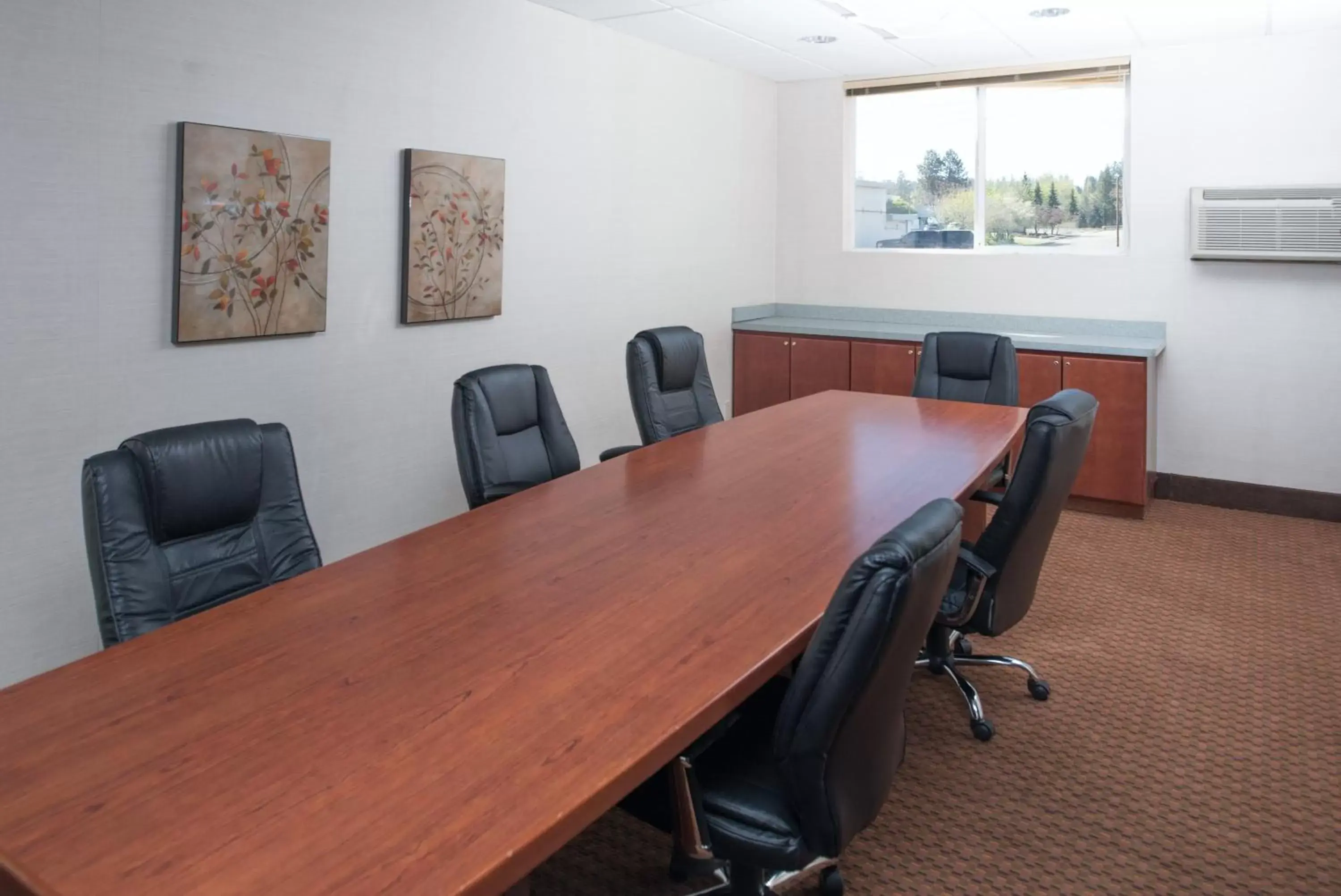 Meeting/conference room in Ramada by Wyndham Downtown Spokane