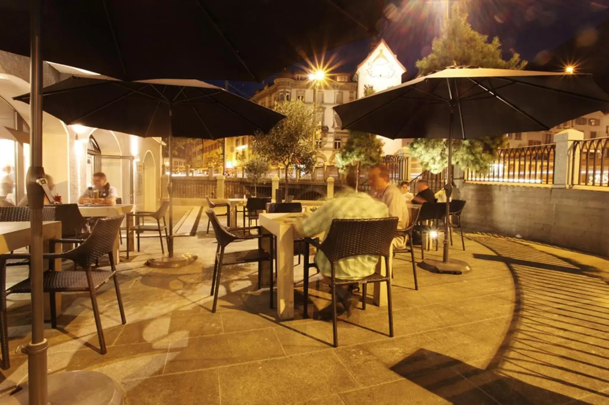Patio, Restaurant/Places to Eat in HotelChur.ch