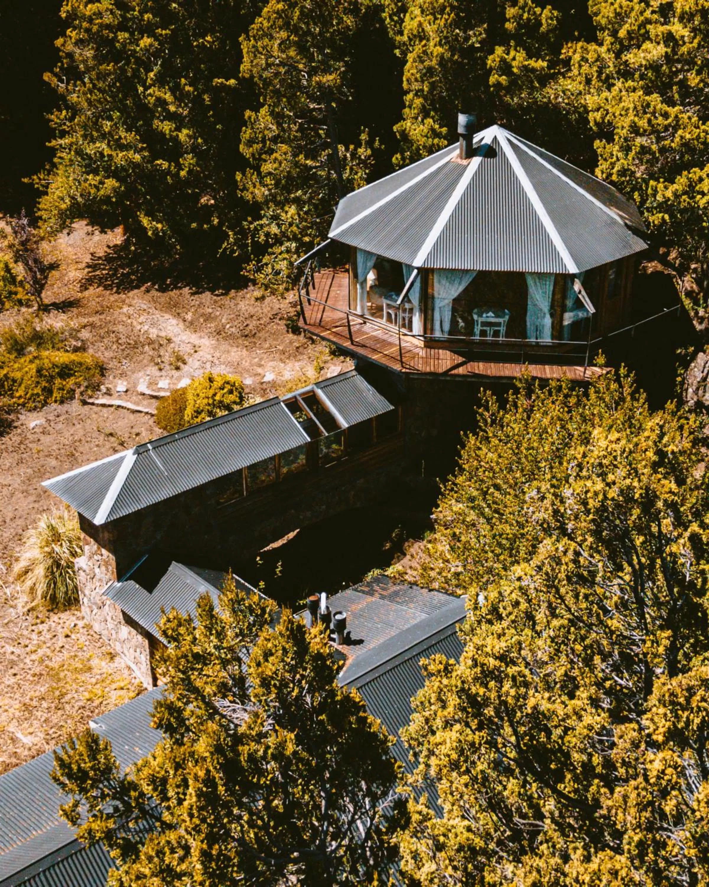 Spring in Arrayan Lake View Mountain Lodge & Casa De Te Arrayan