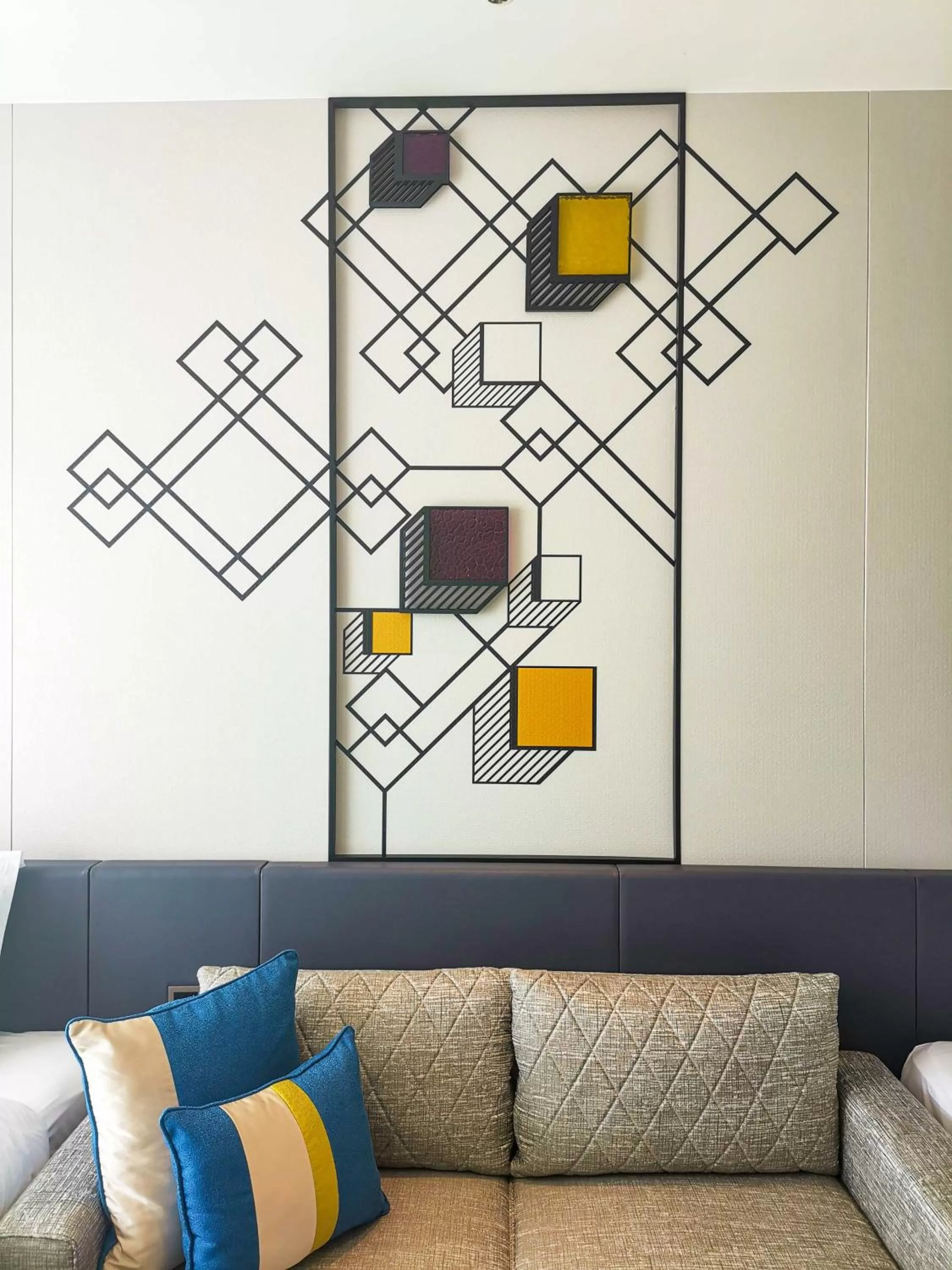 Seating area in Crowne Plaza Foshan Nanhai-an IHG Hotel