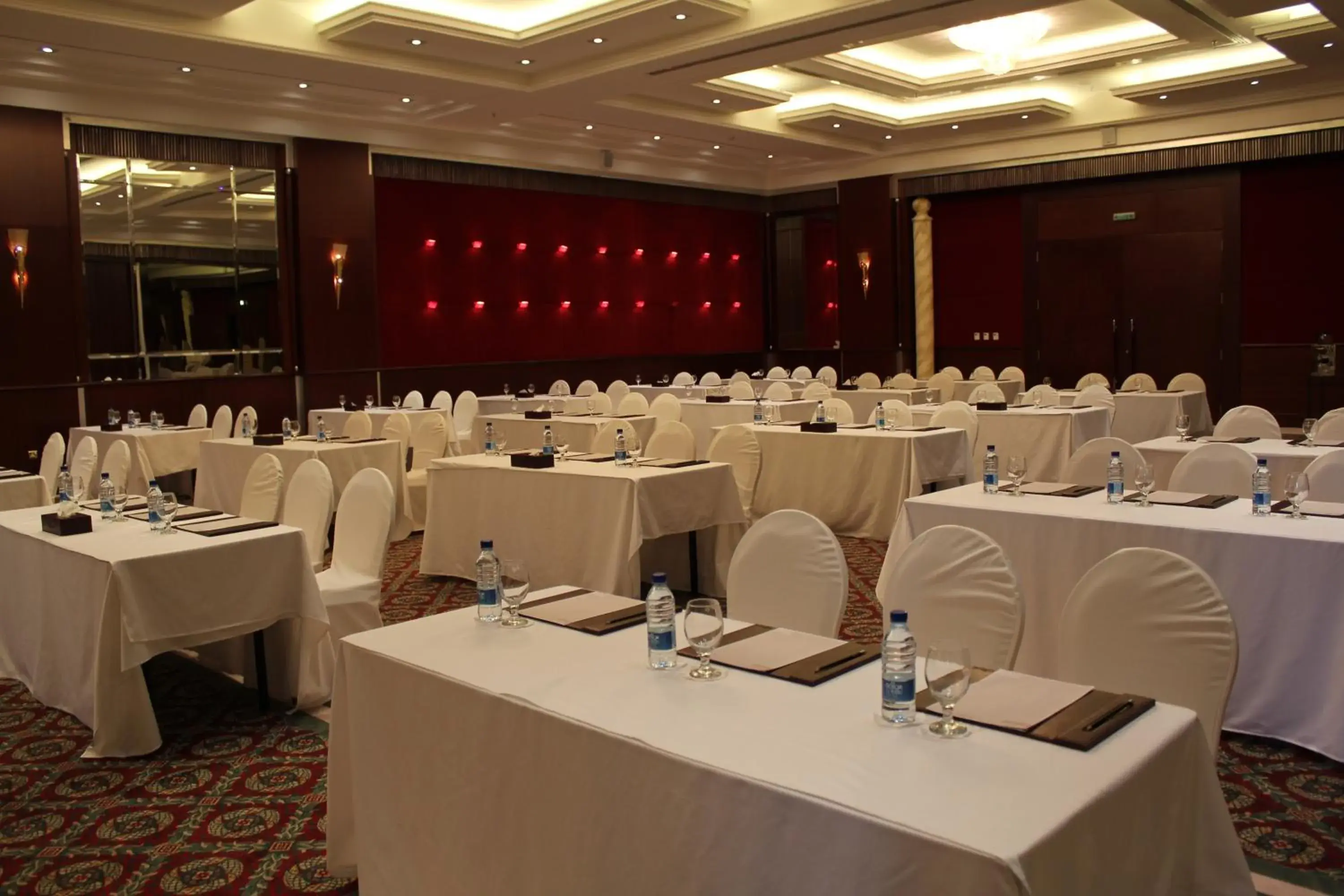 Business facilities in Concorde Fujairah Hotel