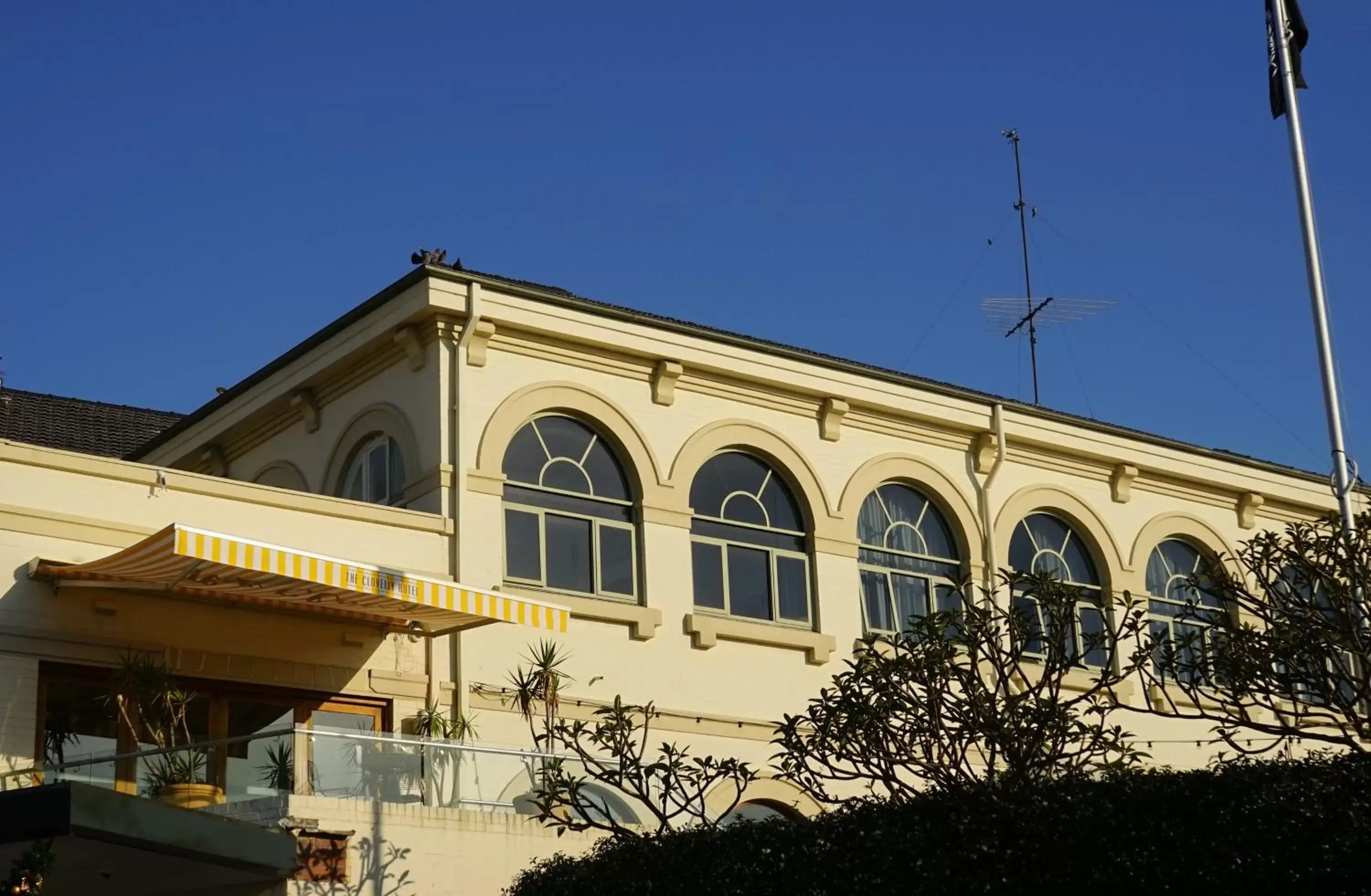 Property Building in The Clovelly Hotel