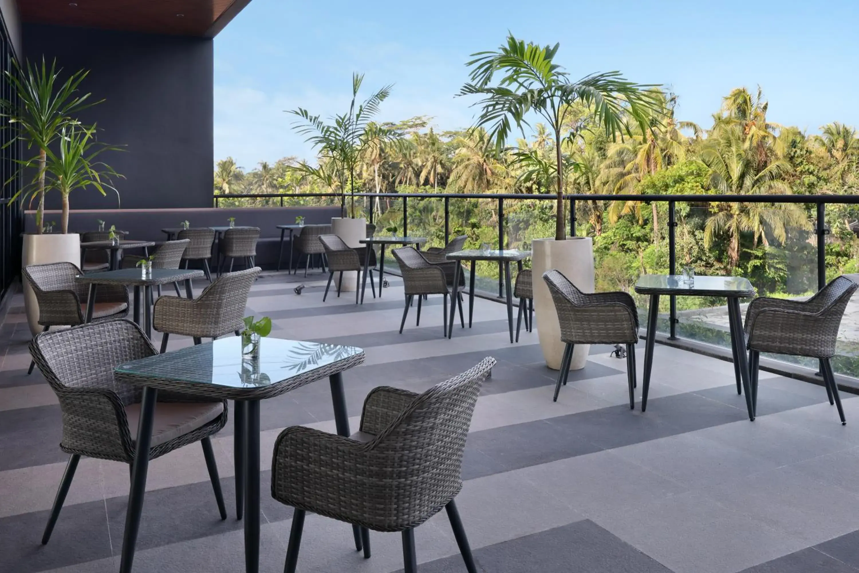 Restaurant/places to eat in ibis Yogyakarta International Airport Kulon Progo Restaurant/places to eat in ibis Yogyakarta International Airport Kulon Progo