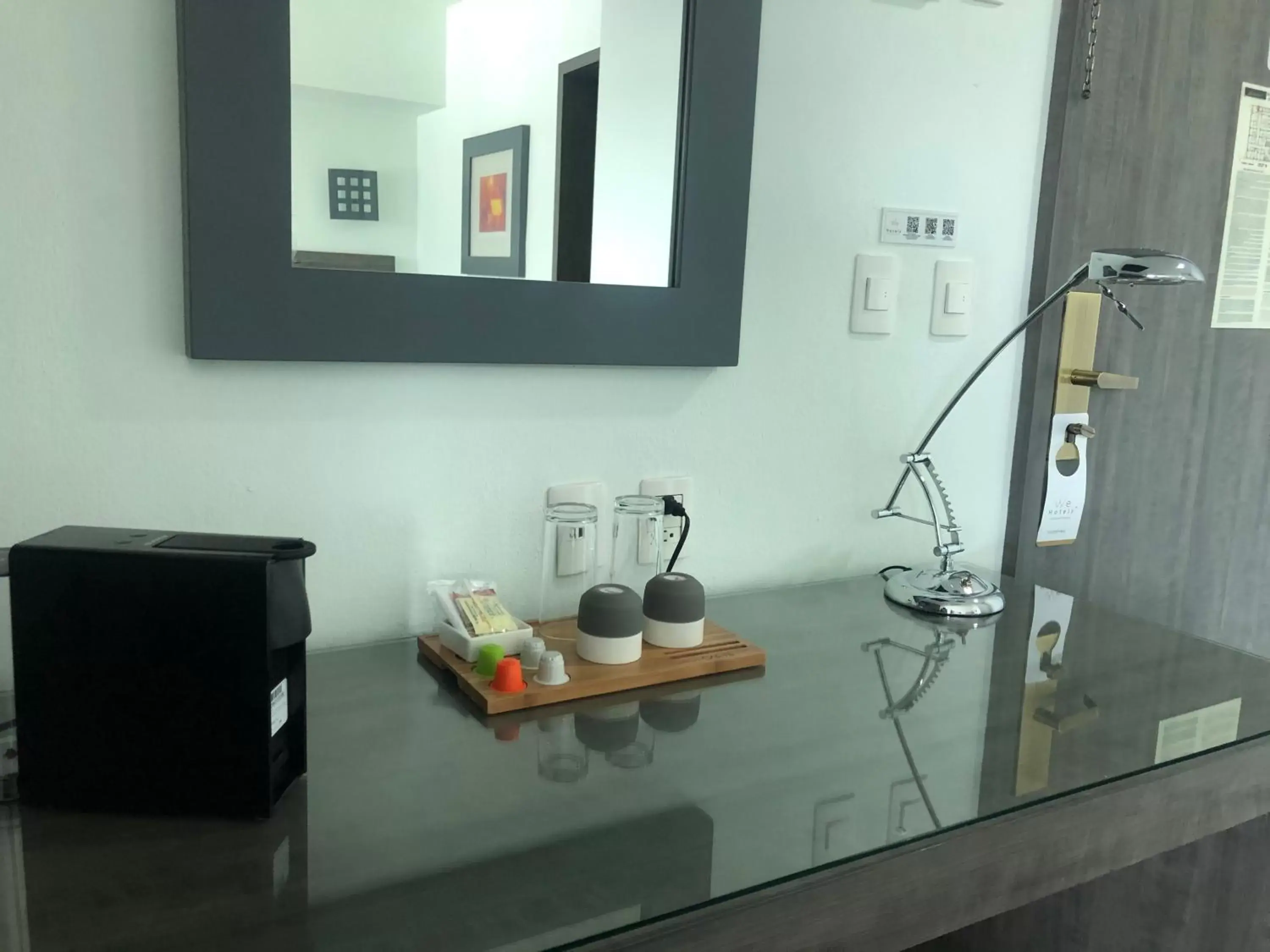 Coffee/tea facilities in We Hotel Aeropuerto