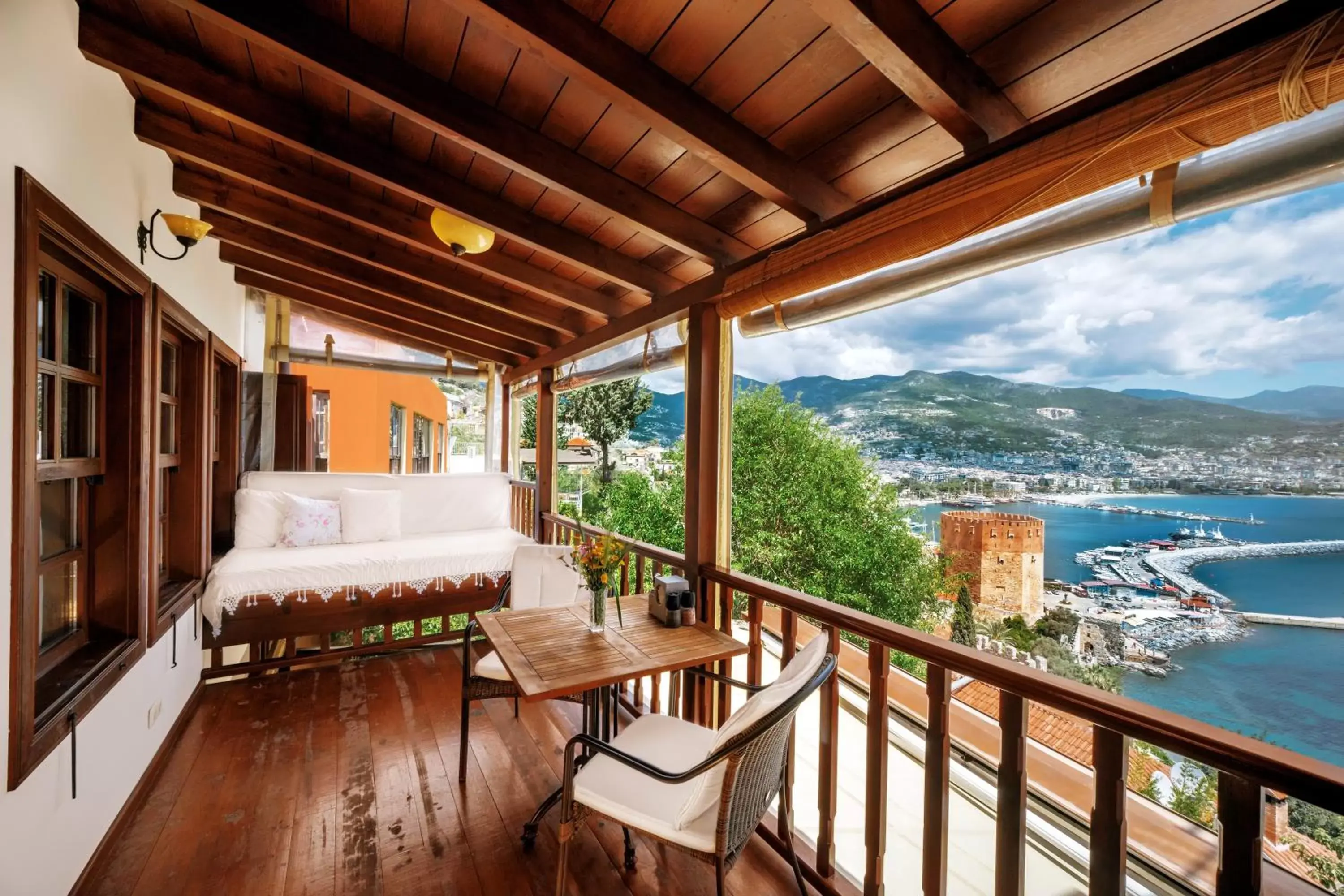 Balcony/Terrace in Hotel Villa Turka