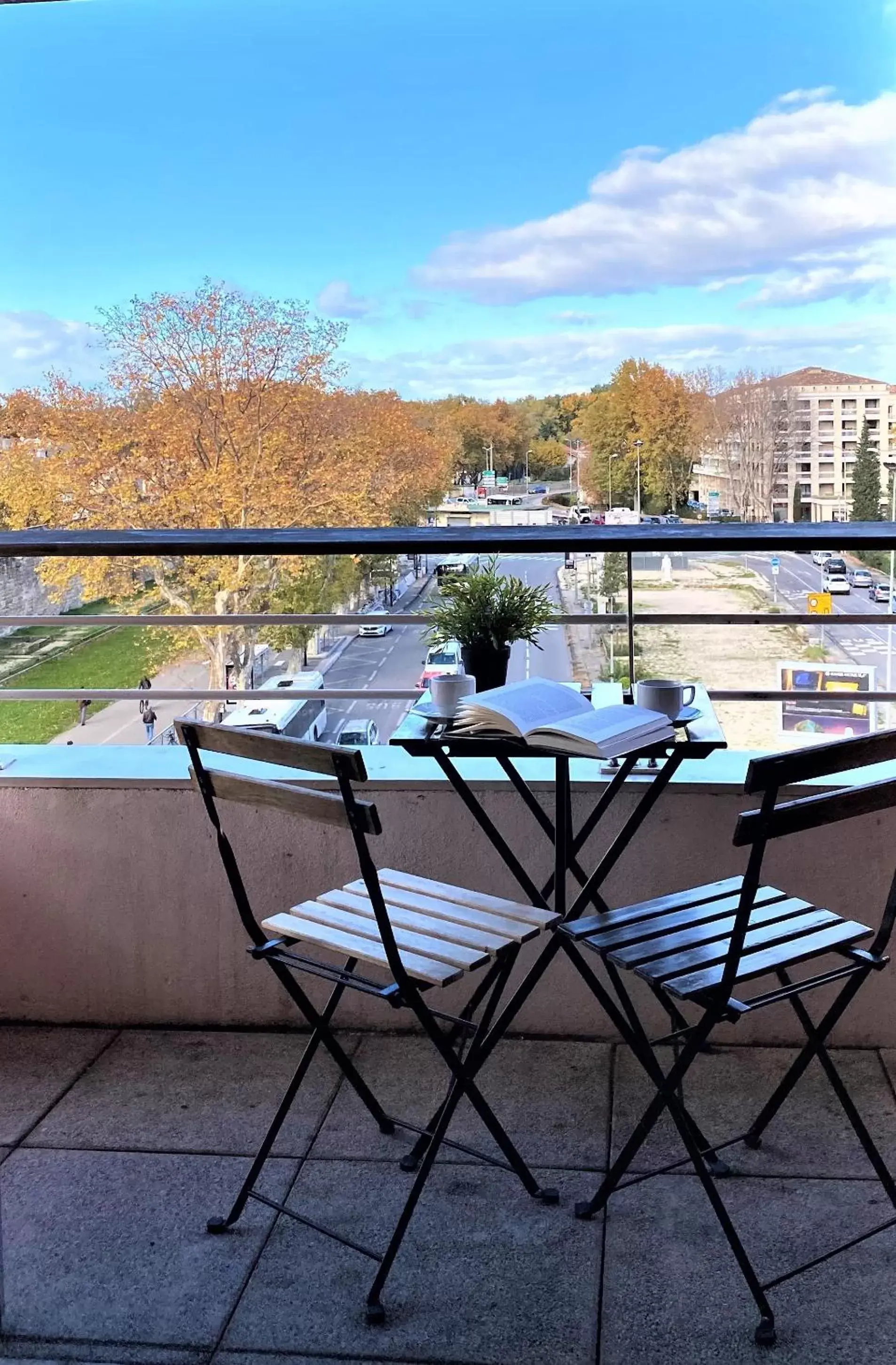 Balcony/Terrace in ApartHotel Sainte-Marthe