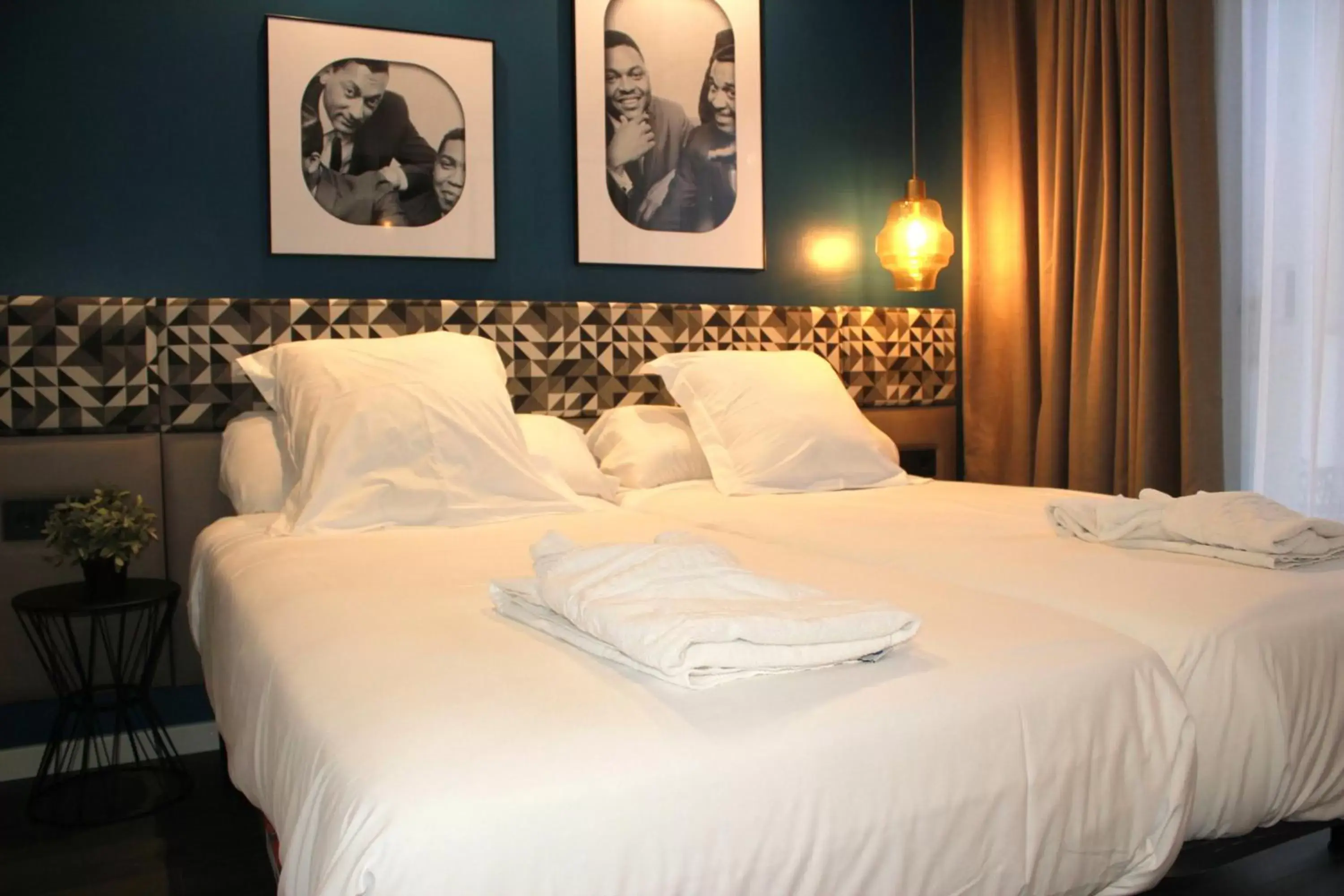 Budget Double Room in La Concha Soul Boutique Hotel