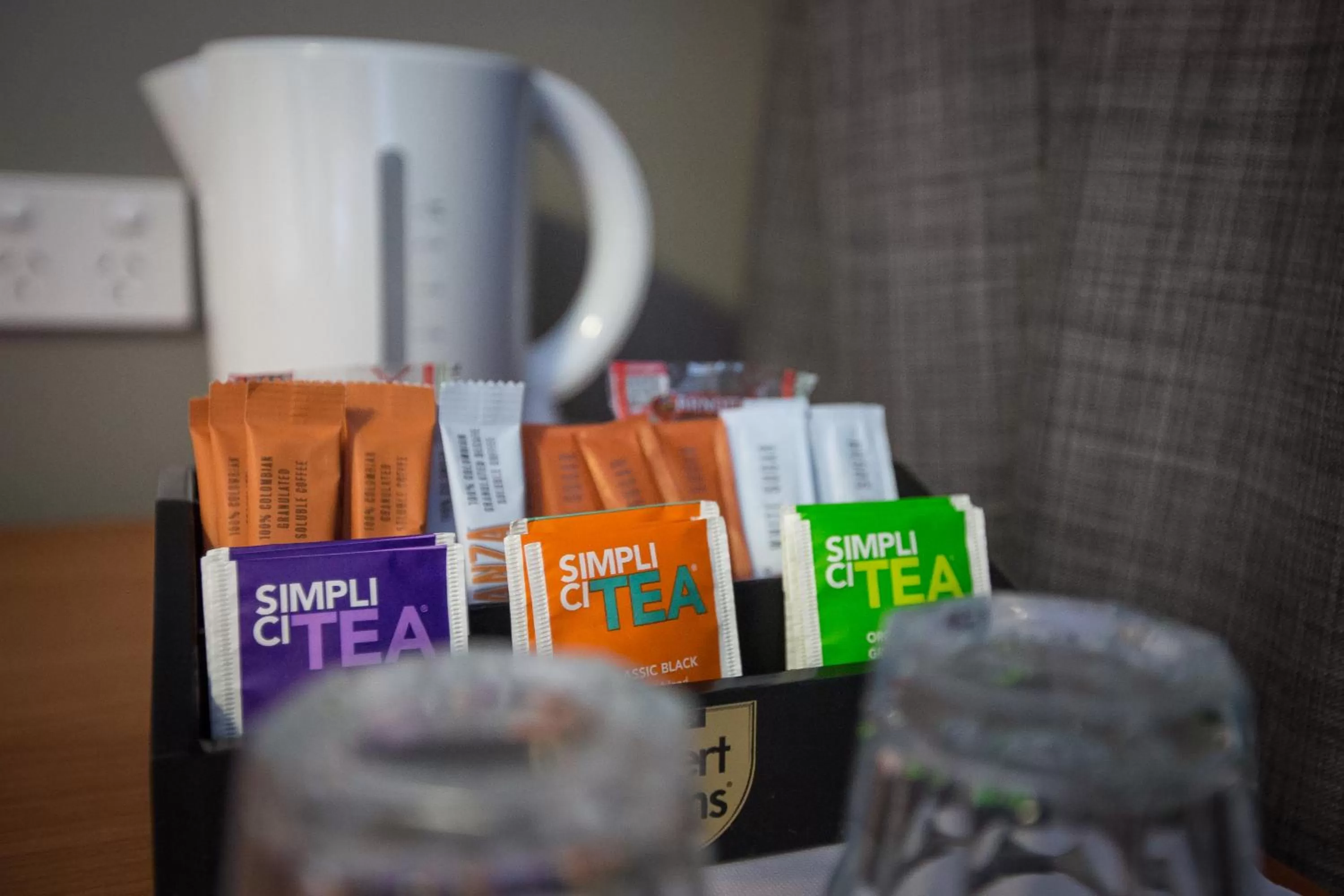 Coffee/tea facilities in Gladstone Reef Hotel Motel