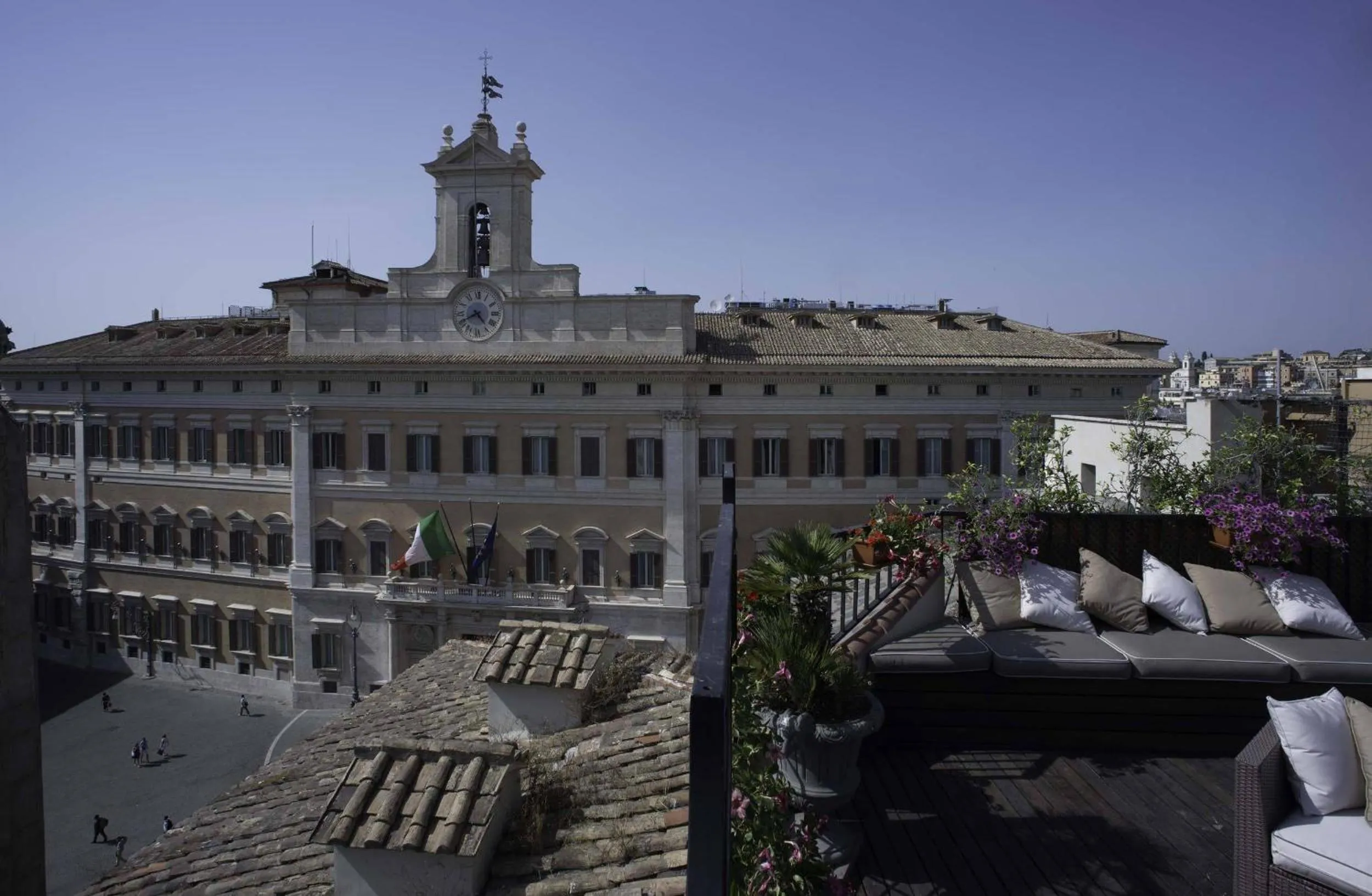 Balcony/Terrace in Colonna Palace Hotel