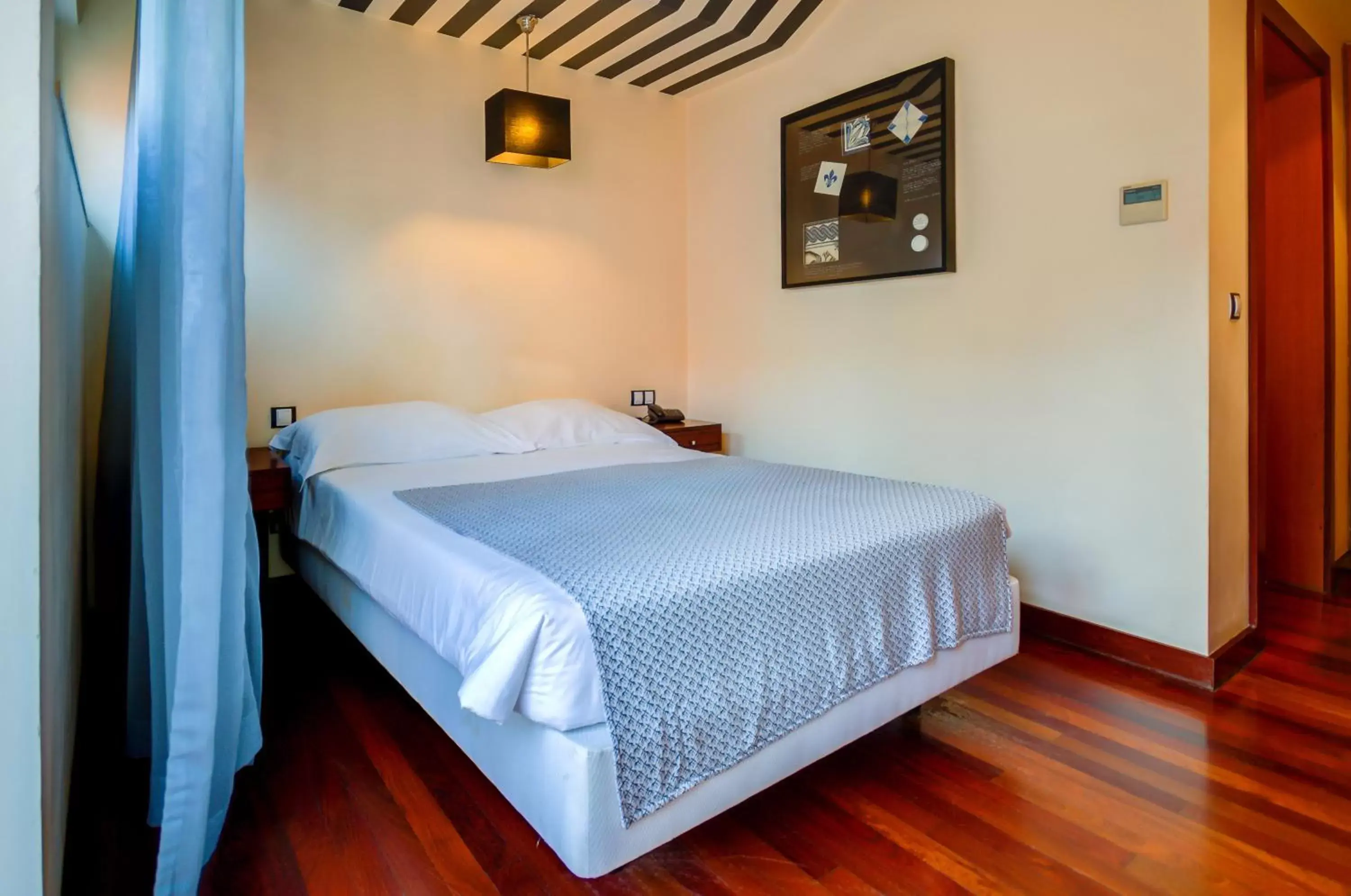 Bedroom, Bed in Hotel Principe Real