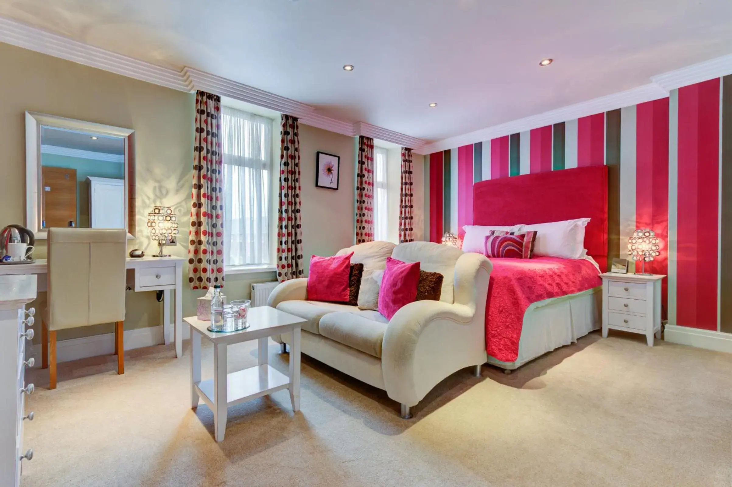 Bedroom, Bed in Number One South Beach Bedroom, Bed in Number One South Beach