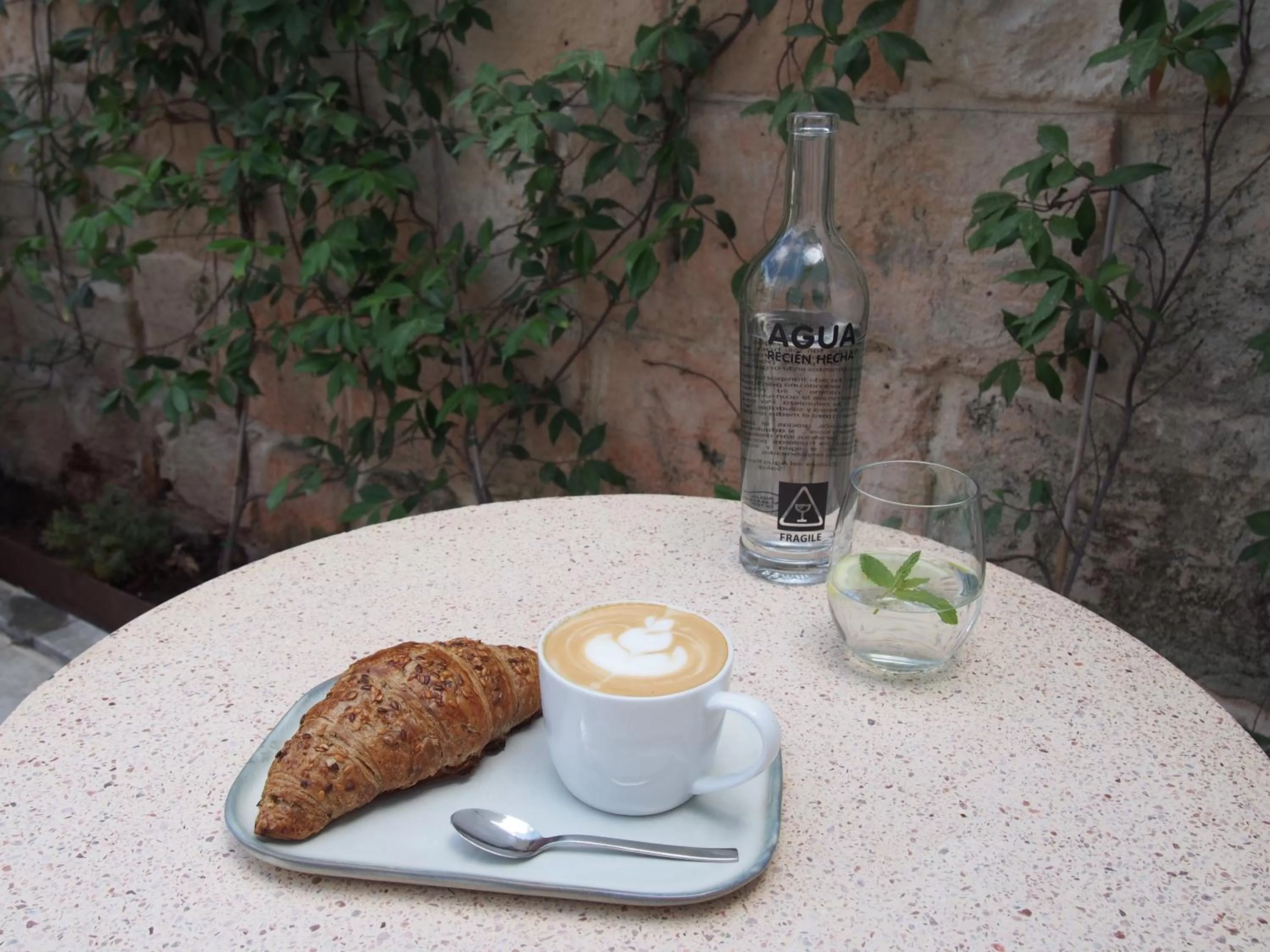 Breakfast in Fragile Hotel