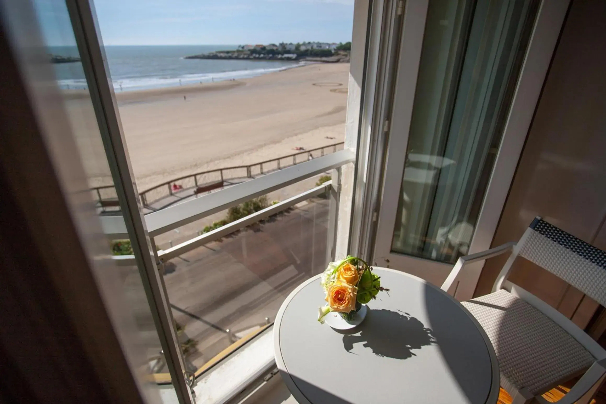 Balcony/Terrace in The Originals Boutique, Hotel Miramar, Royan (Inter-Hotel)