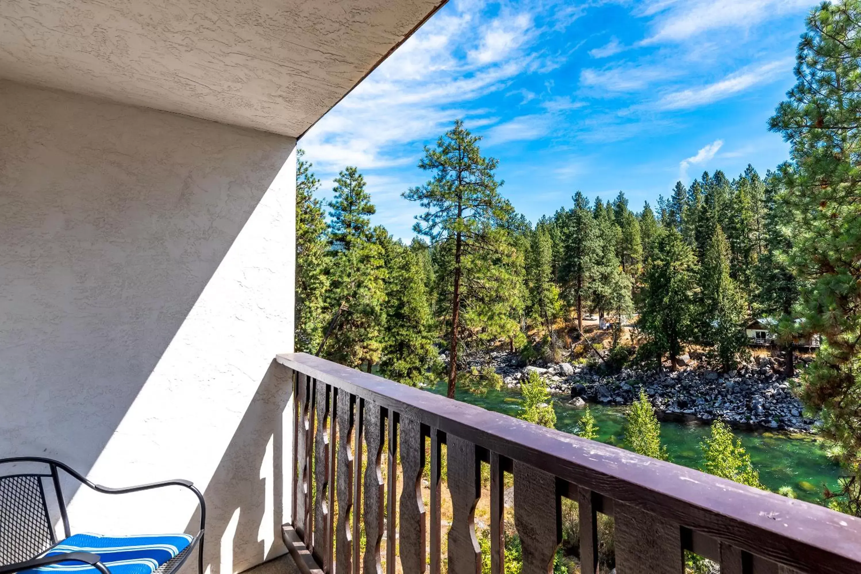 River view, Balcony/Terrace in Alpine Rivers Inn