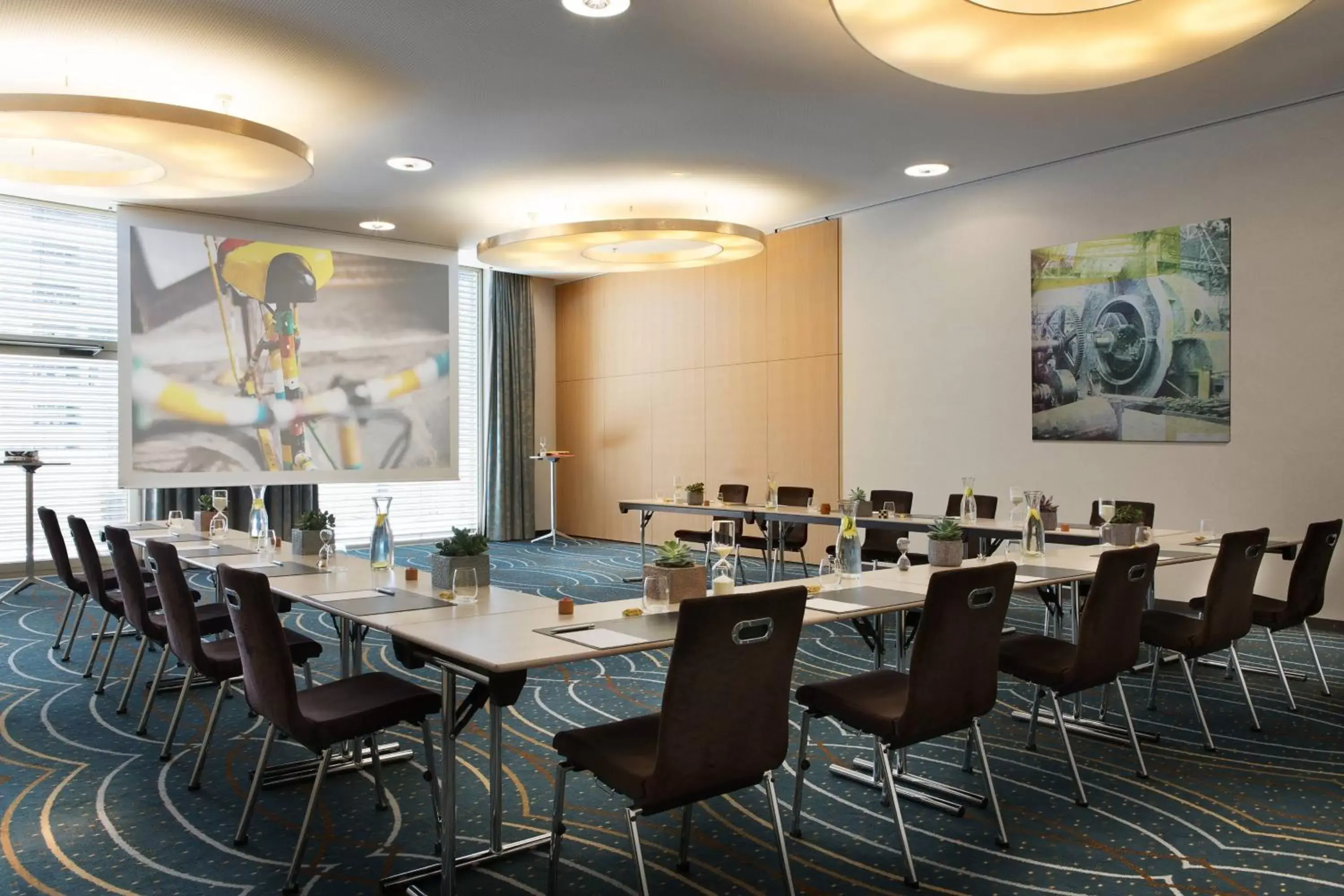 Meeting/conference room in Renaissance Zurich Tower Hotel
