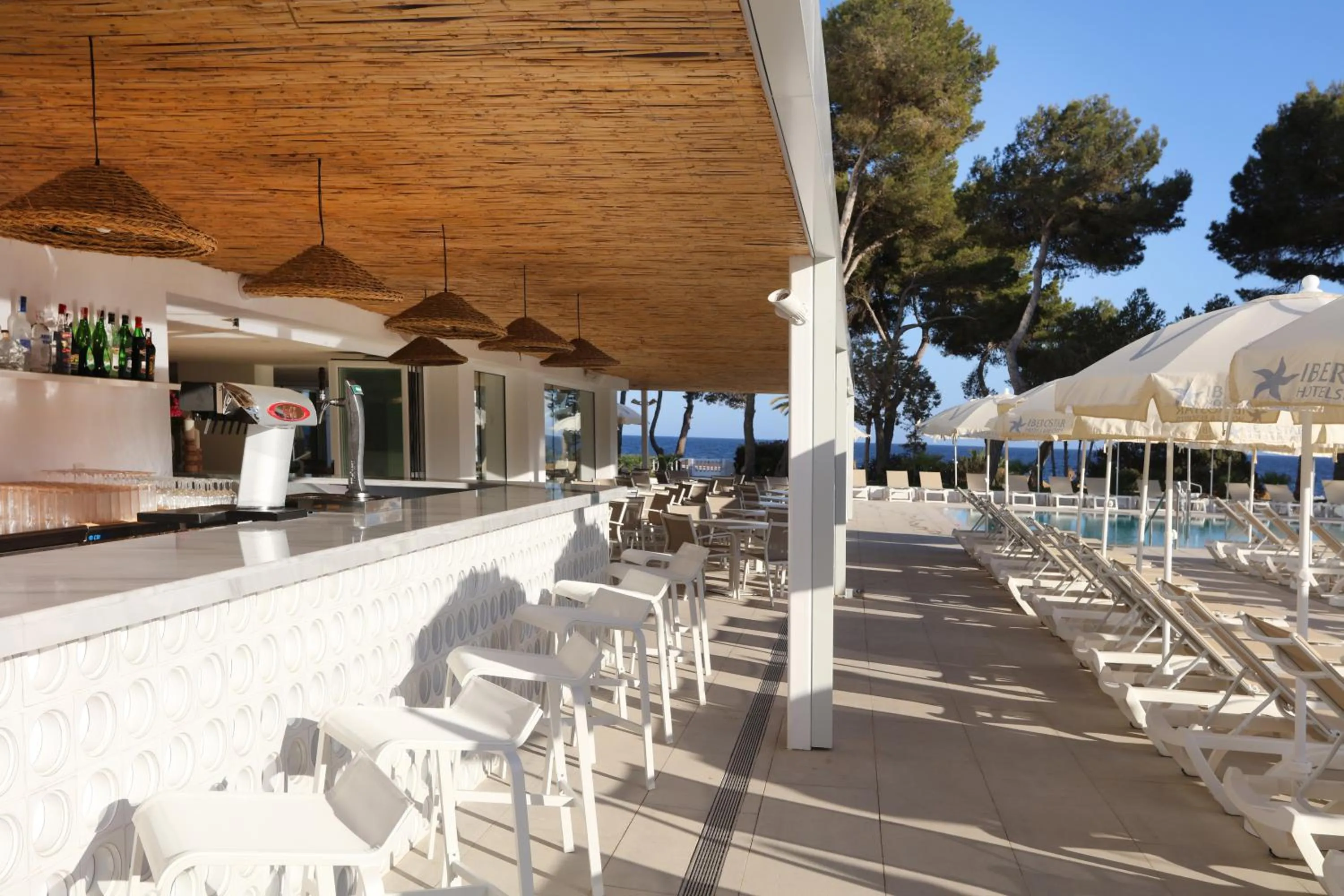 Lounge or bar in Iberostar Selection Santa Eulalia Ibiza