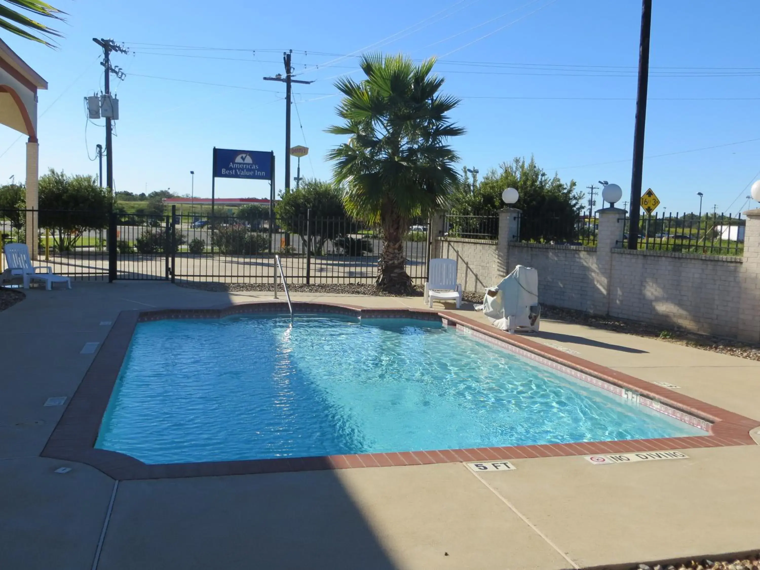 Swimming Pool in Americas Best Value Inn & Suites Hempstead Prairie View