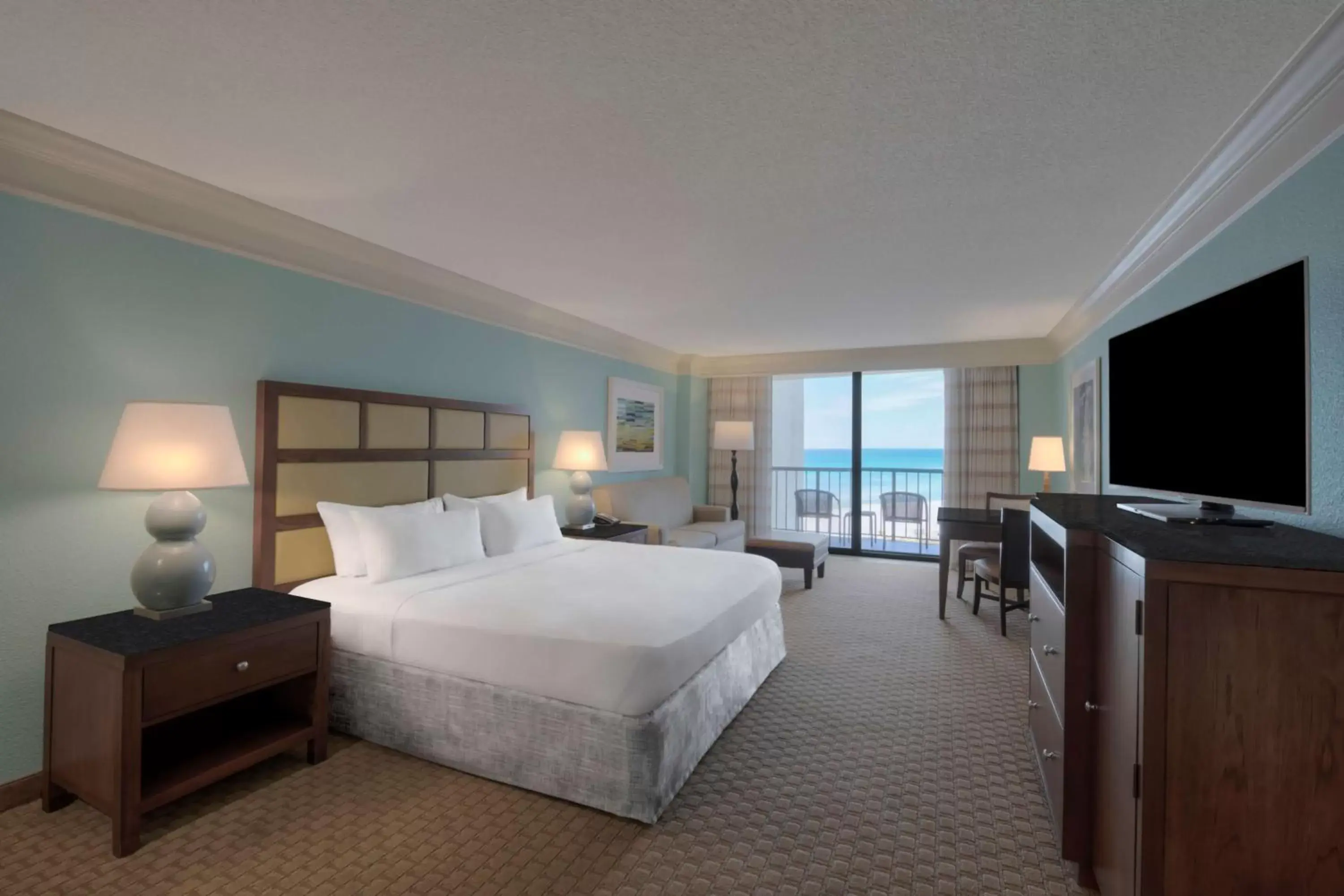 Bedroom in Hilton Sandestin Beach Golf Resort & Spa