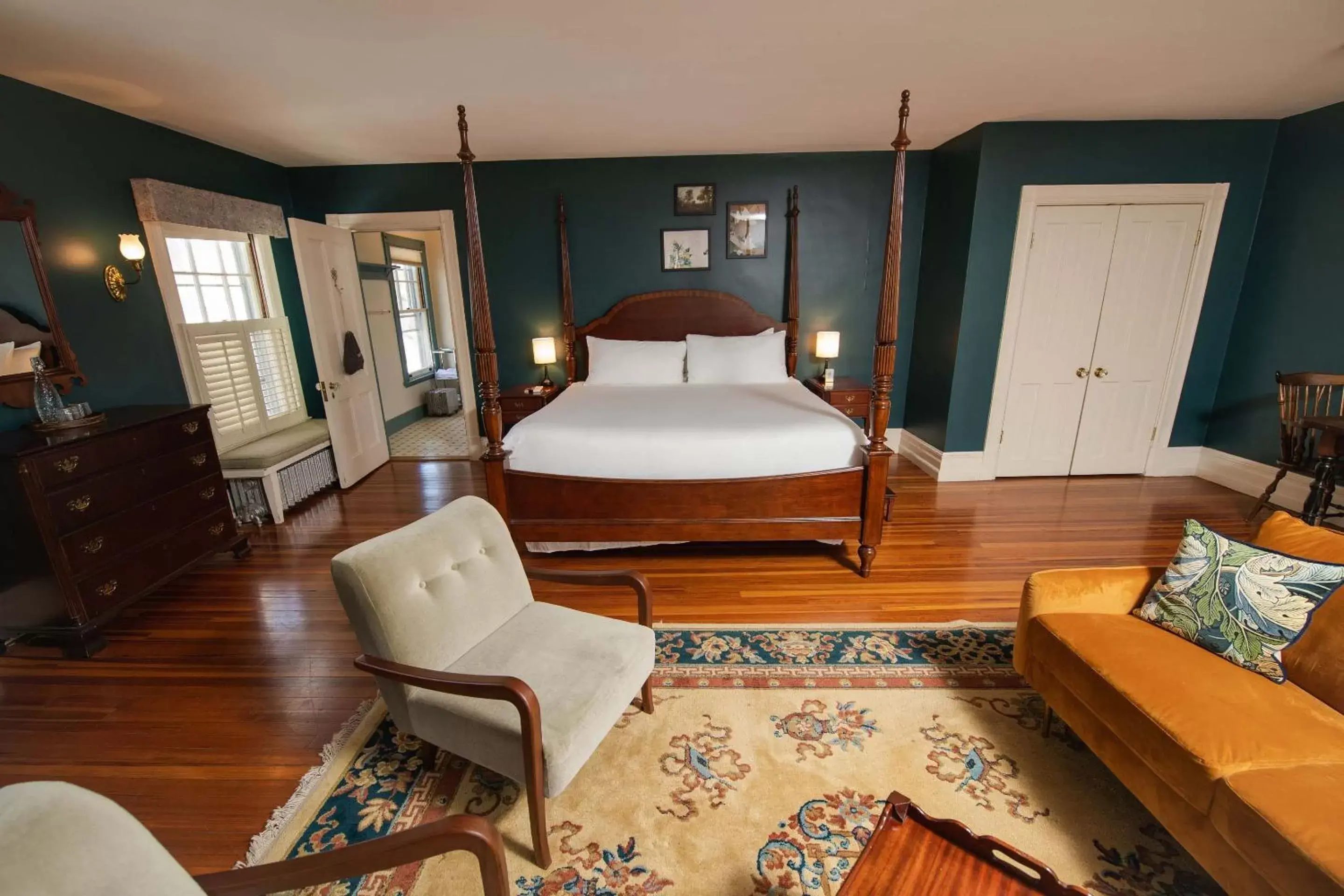 Grand Deluxe King in The Dewey by The Lenox Collection Grand Deluxe King in The Dewey by The Lenox Collection