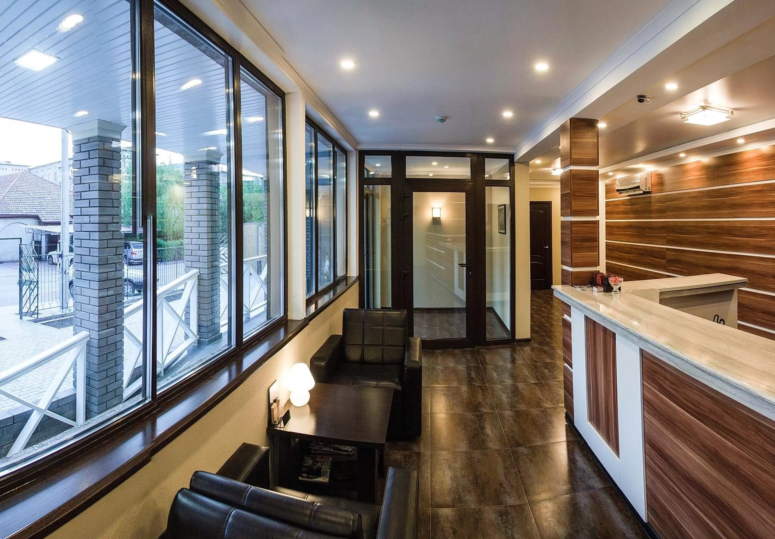 Lobby or reception in Salut Hotel