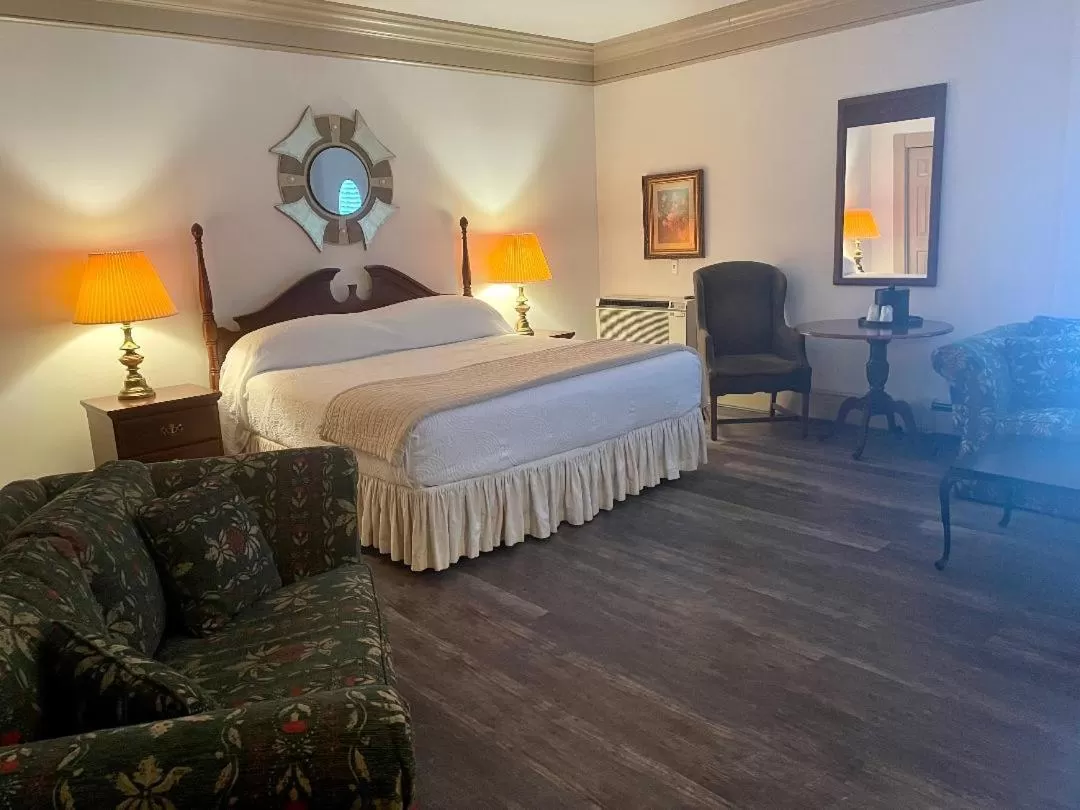 Bed in Mario's International Spa, Hotel & Restaurant