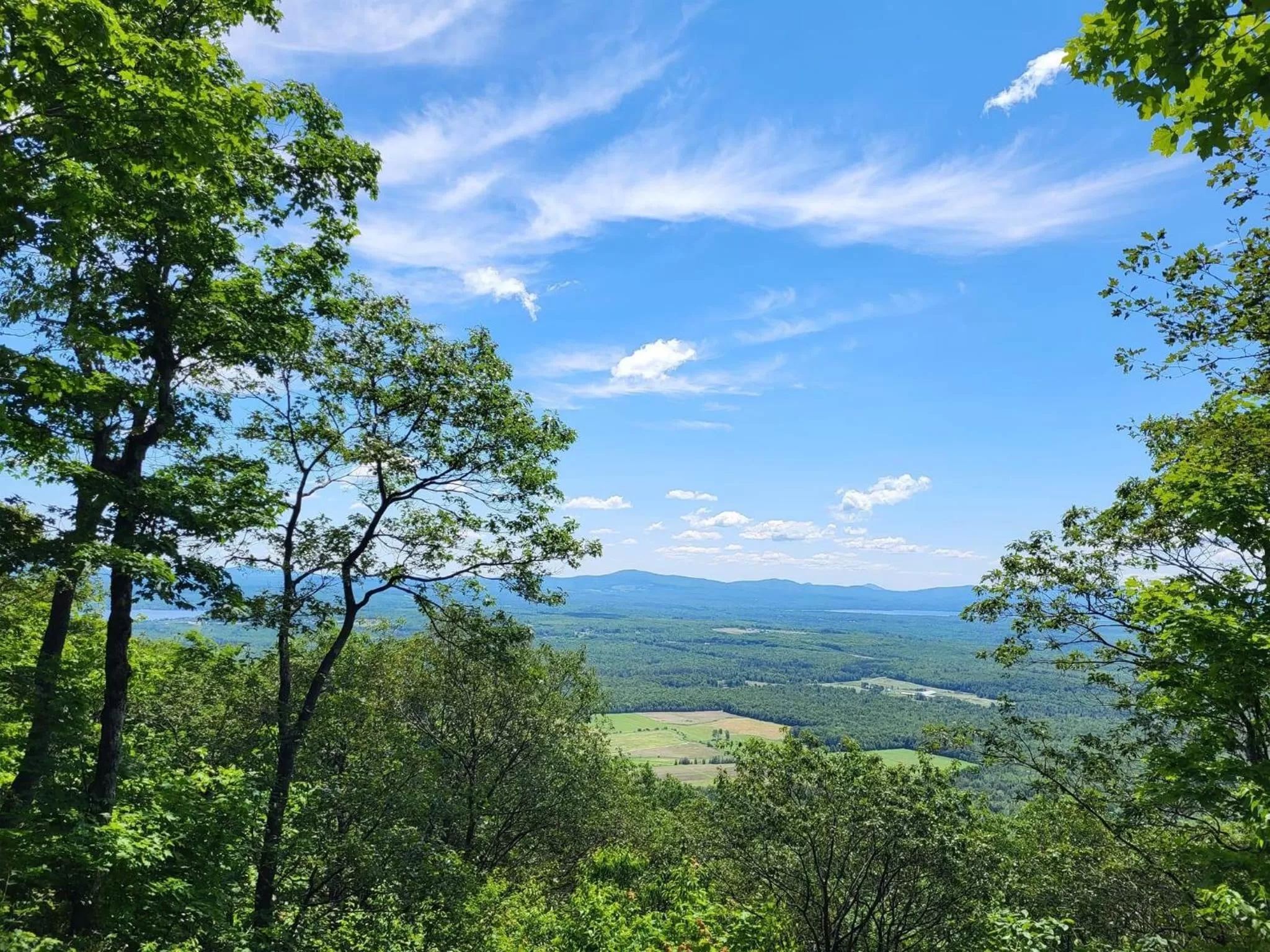 Hiking in Au Gré Du Temps - Gîte B&B