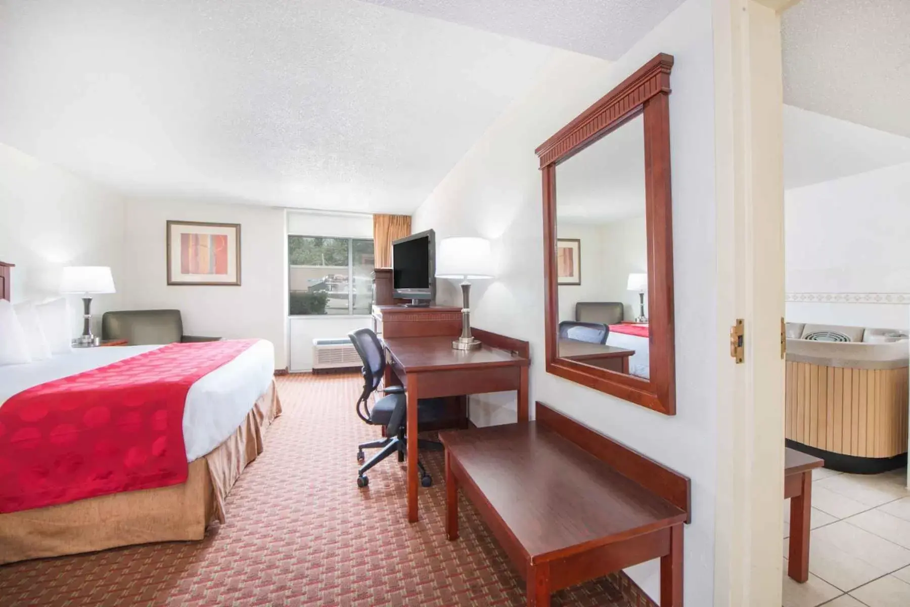 Hot Tub, Bed in Ramada by Wyndham Enid Hot Tub, Bed in Ramada by Wyndham Enid