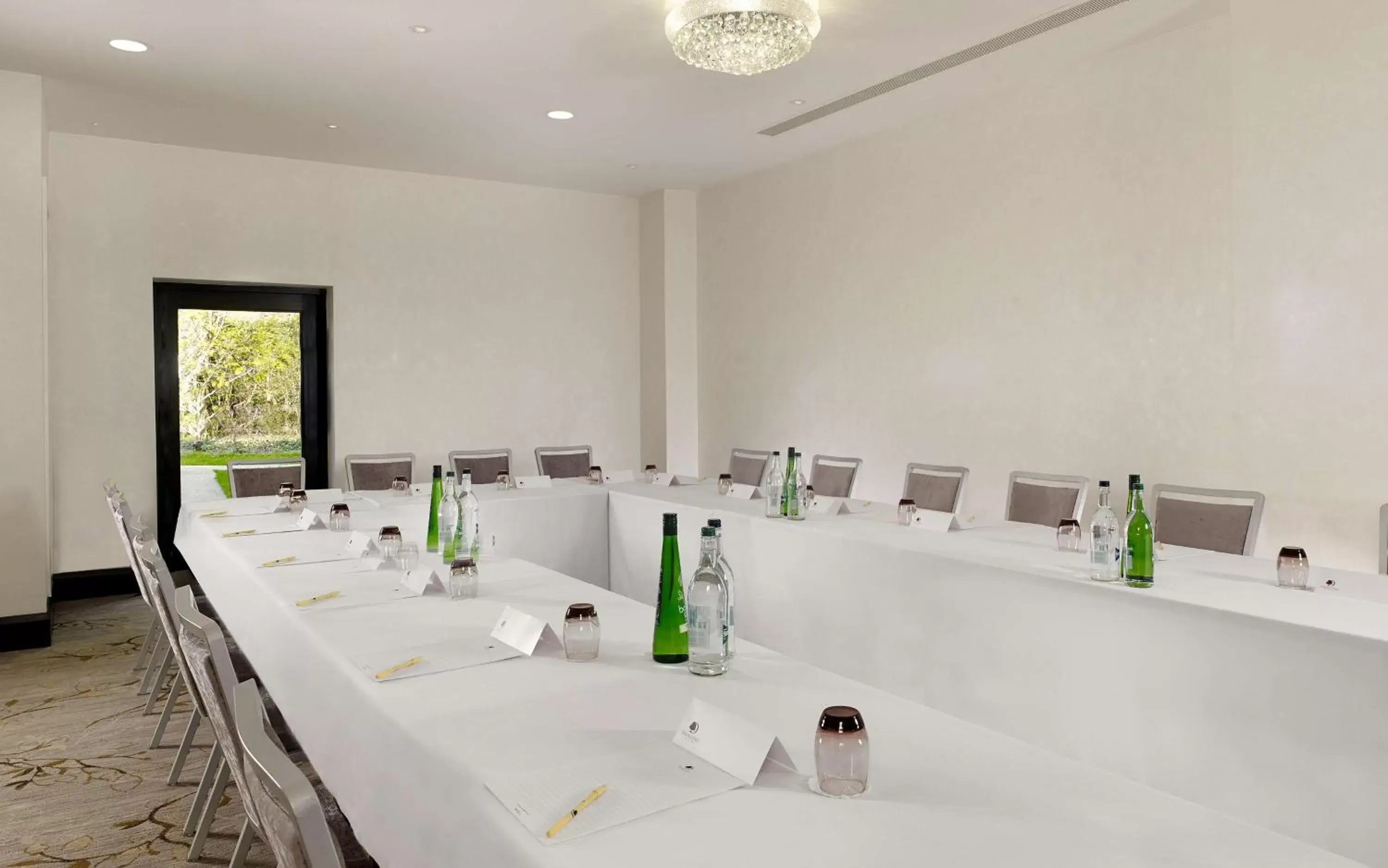 Meeting/conference room in DoubleTree by Hilton Hotel Nottingham - Gateway