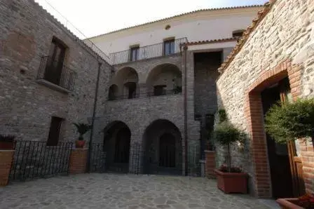 Property Building in Palazzo dei Poeti