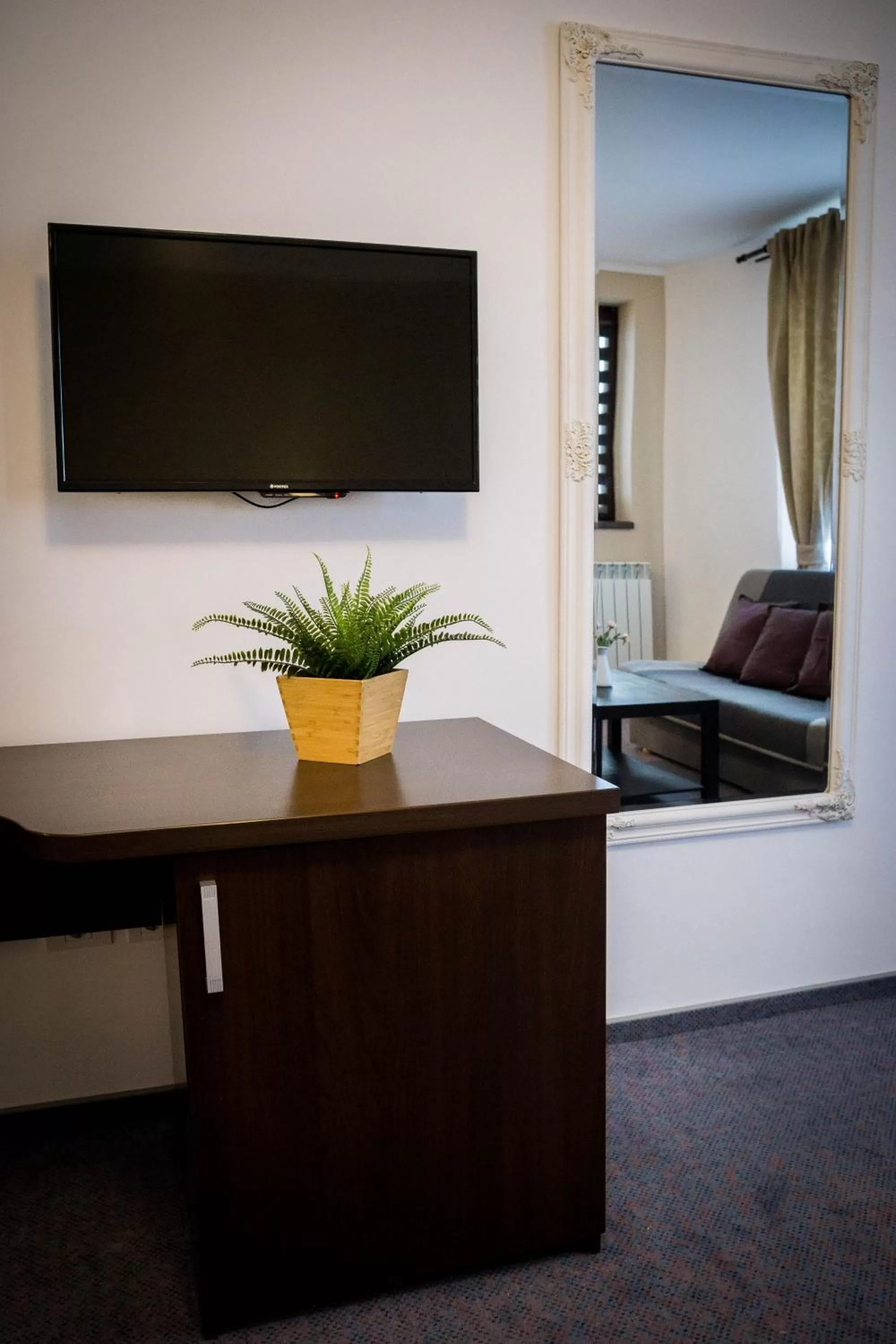 TV and multimedia, Bed in Nest