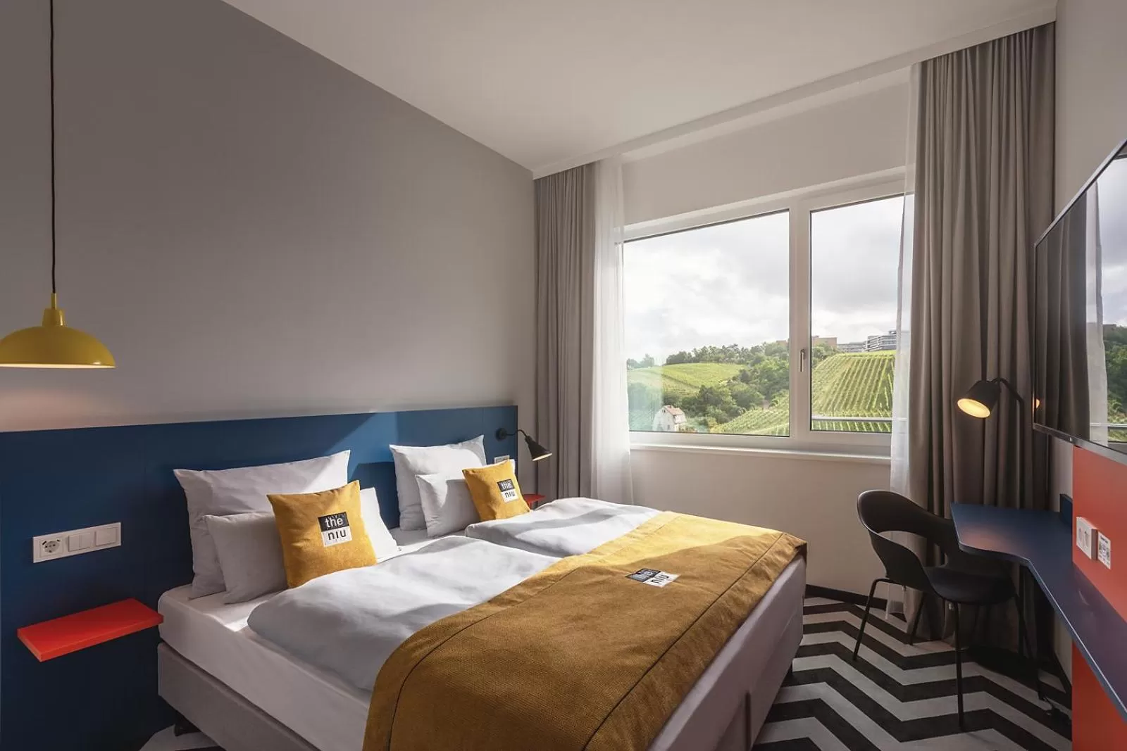 Standard Double Room in Holiday Inn - the niu, Form Stuttgart Feuerbach by IHG