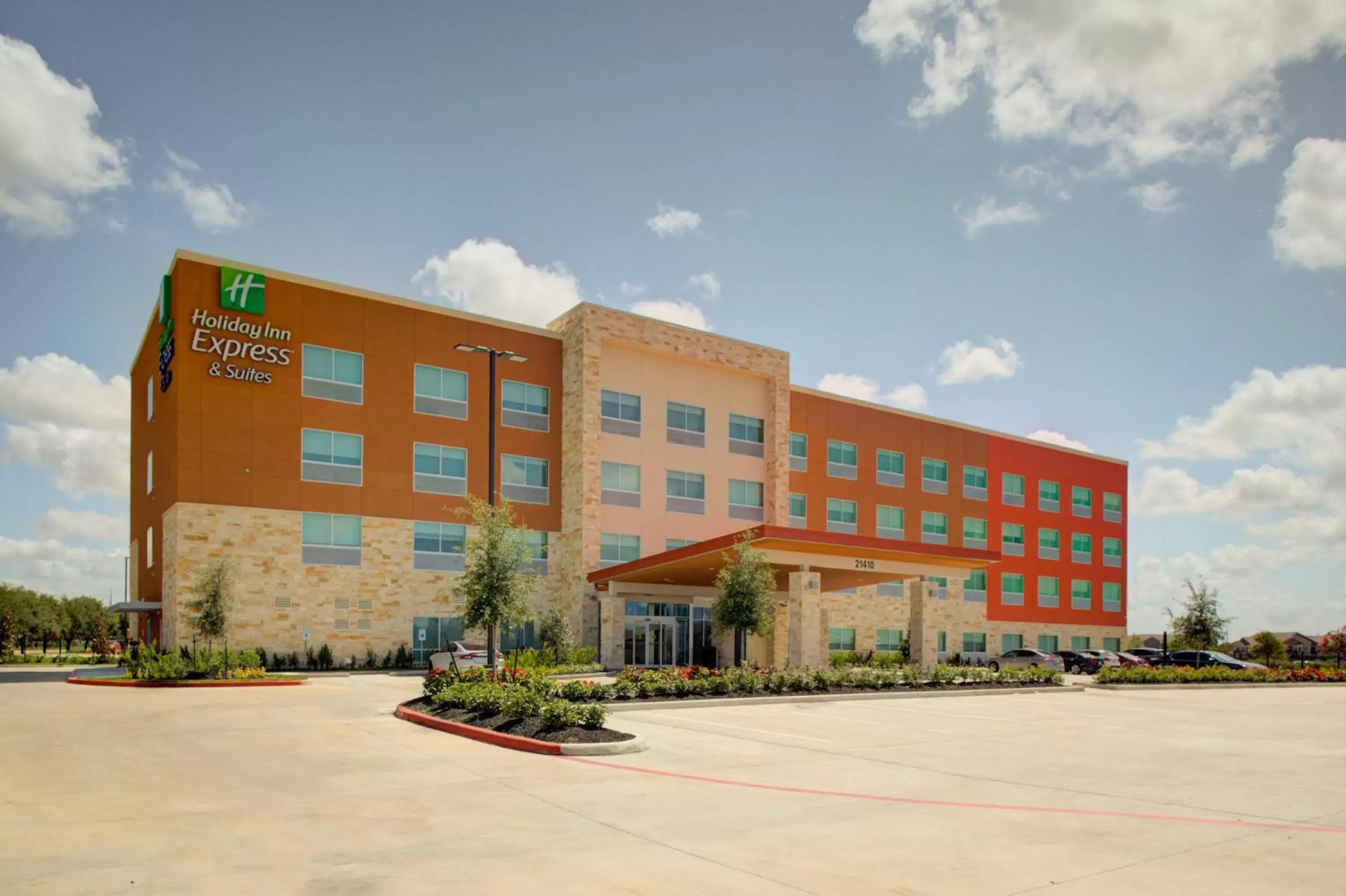 Property Building in Holiday Inn Express & Suites - Houston NW - Cypress Grand Pky, an IHG Hotel