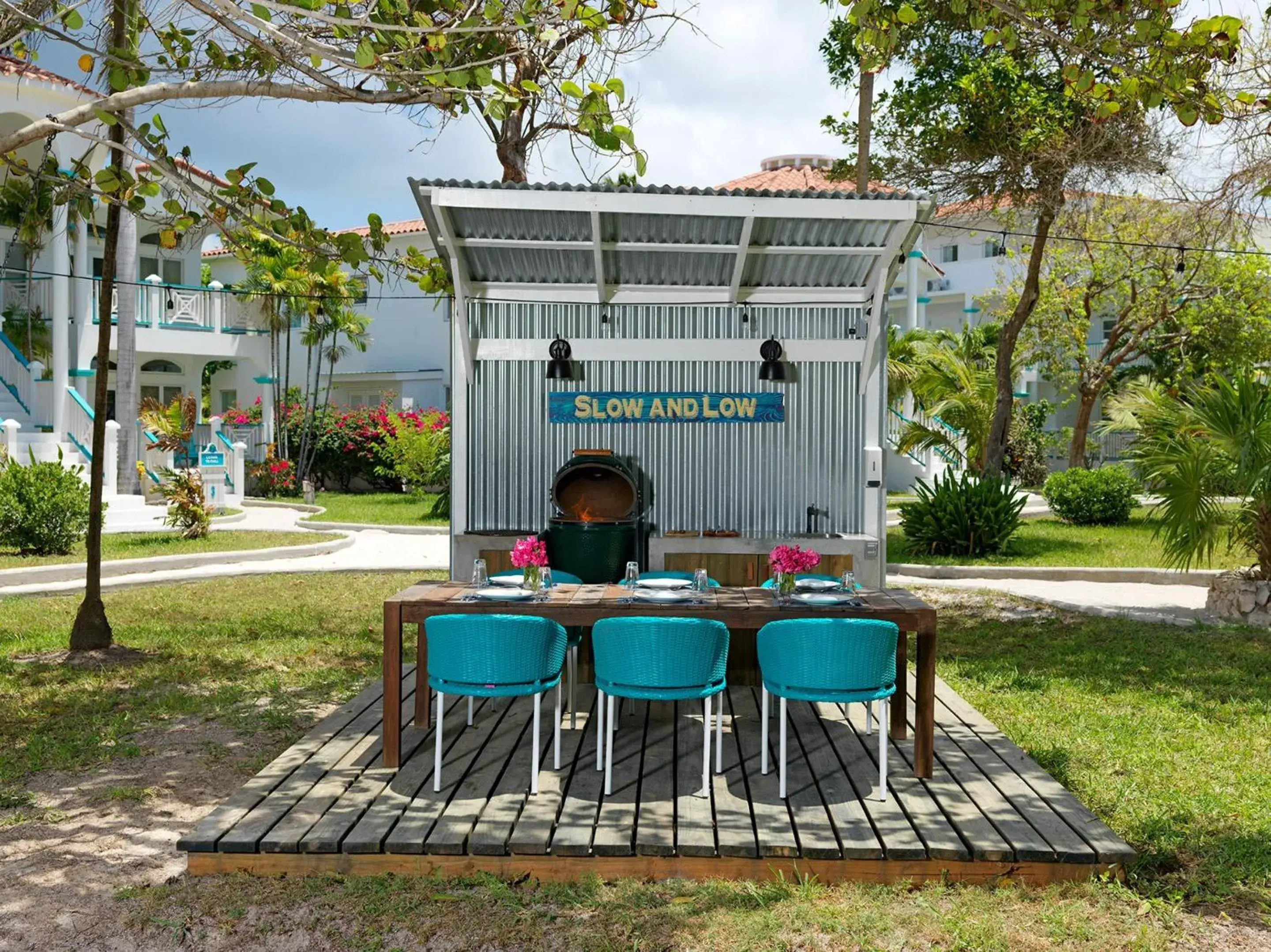 BBQ facilities in Margaritaville Beach Resort Ambergris Caye - Belize