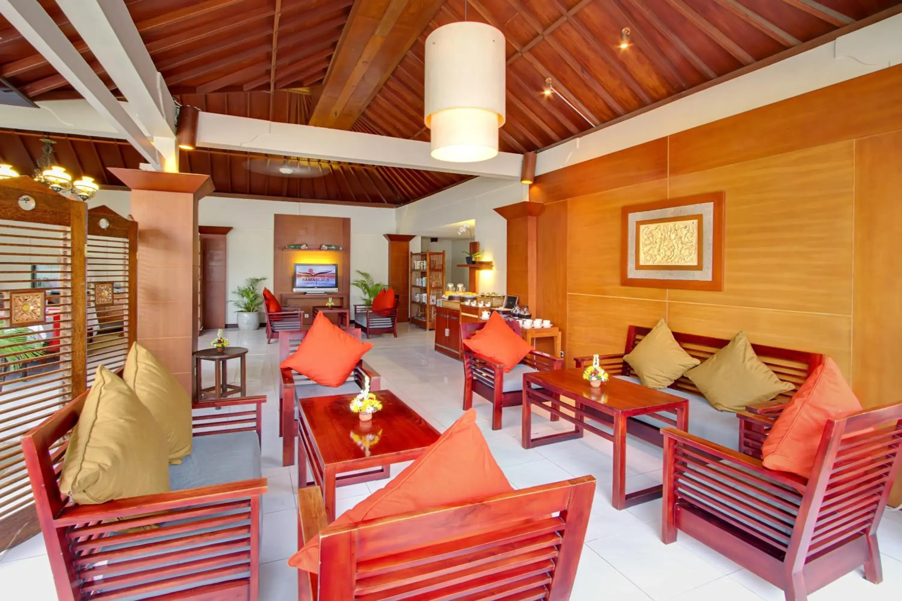 Lounge or bar in Rama Beach Resort And Villas