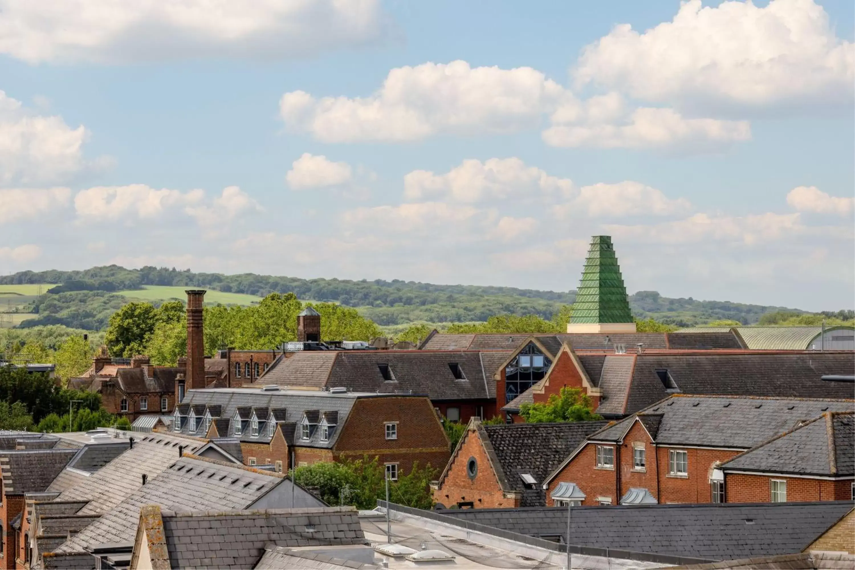 Property building in Courtyard by Marriott Oxford City Centre