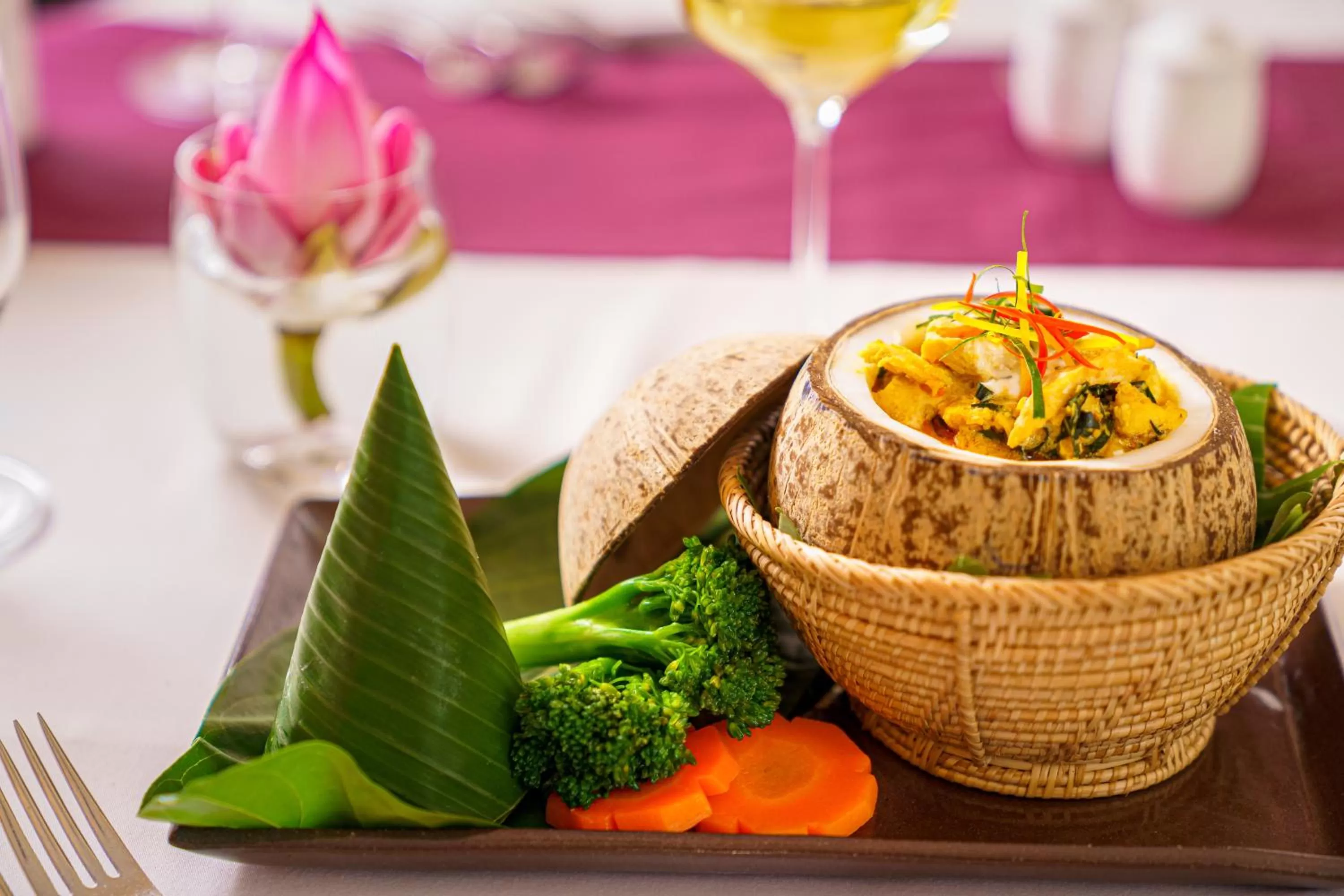 Food and drinks in Koulen Hotel