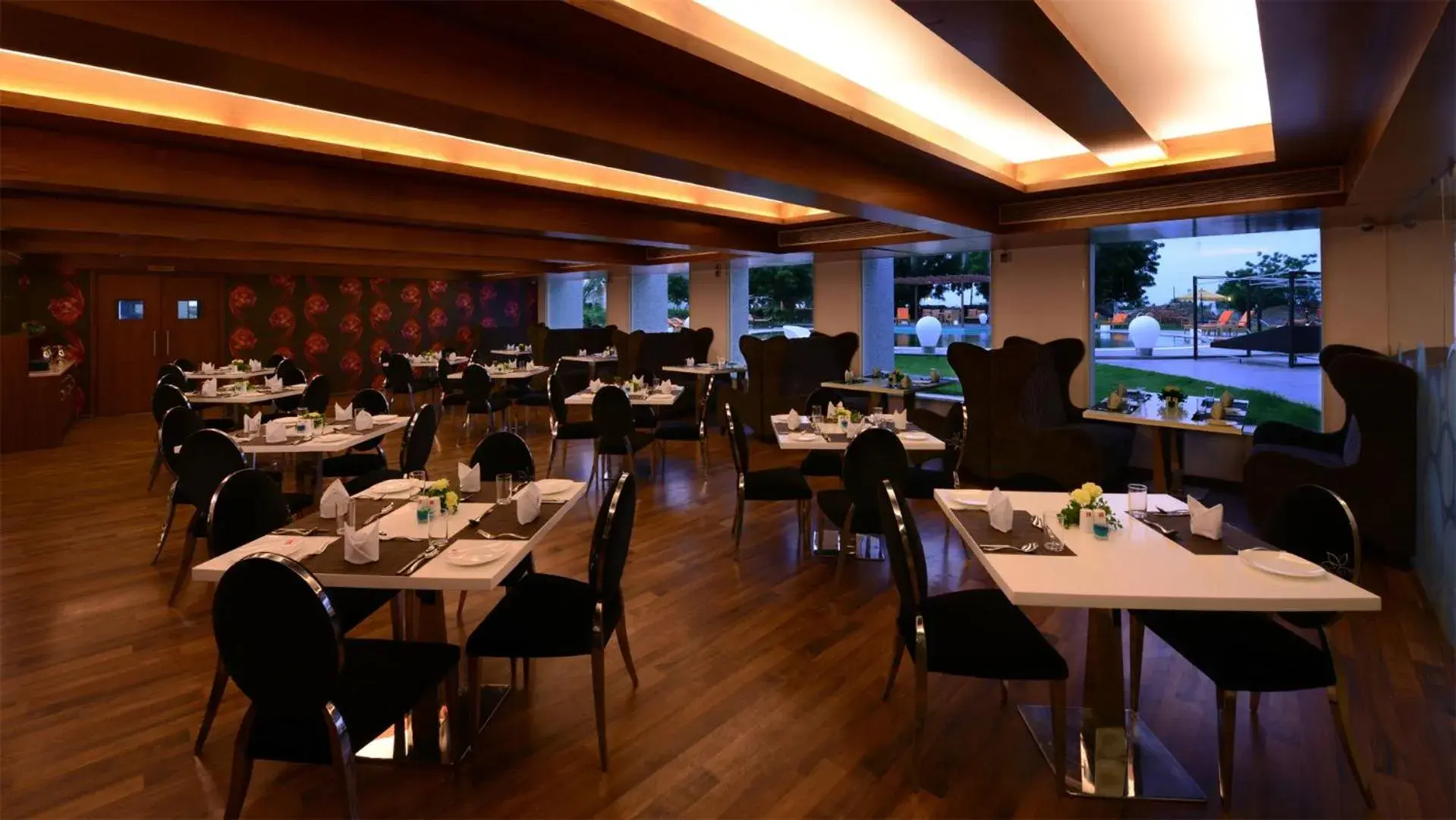 Restaurant/places to eat in Top3 Lords Resort Bhavnagar Restaurant/places to eat in Top3 Lords Resort Bhavnagar