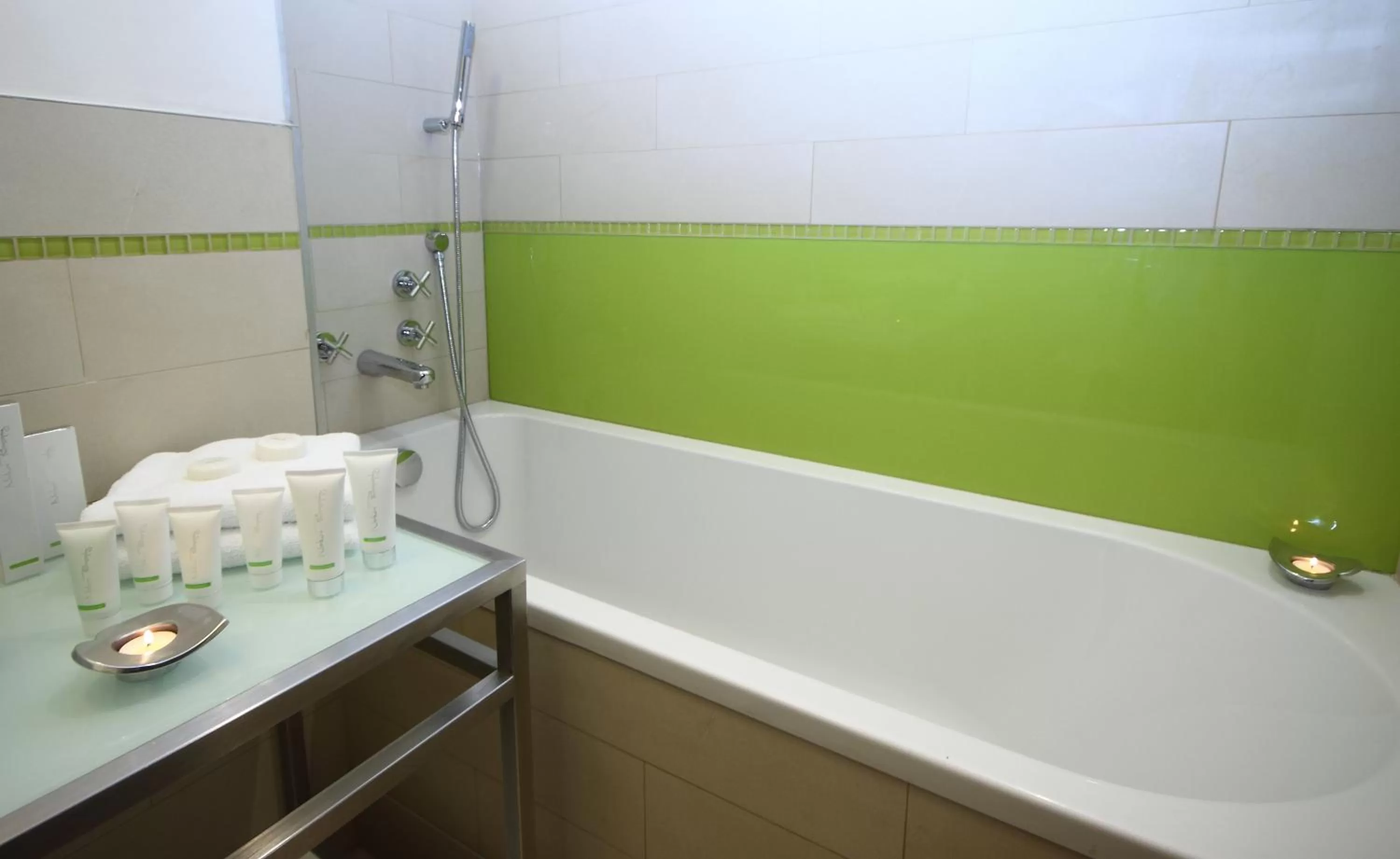 Bathroom in Pure White