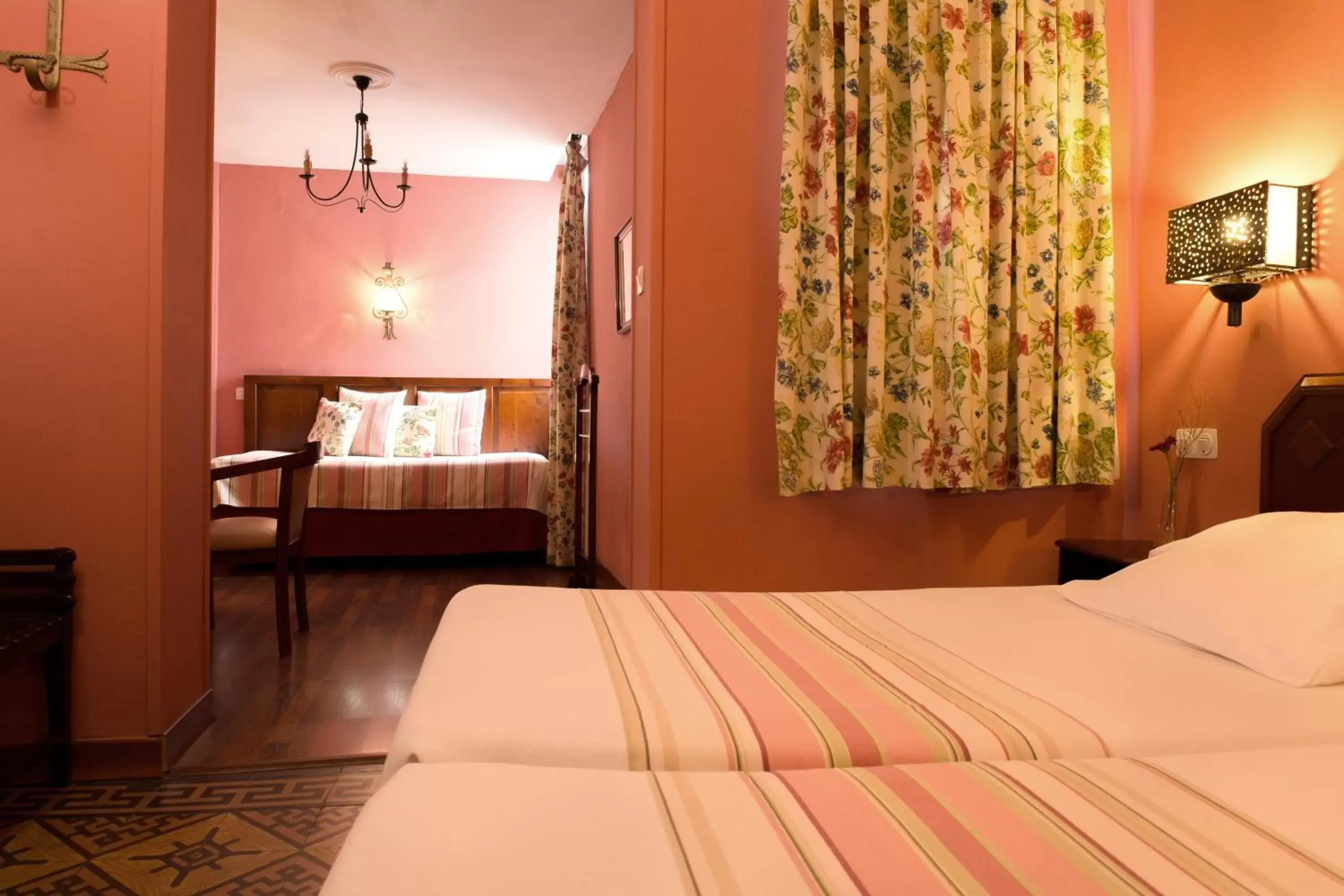 Bedroom, Bed in Hotel Abanico