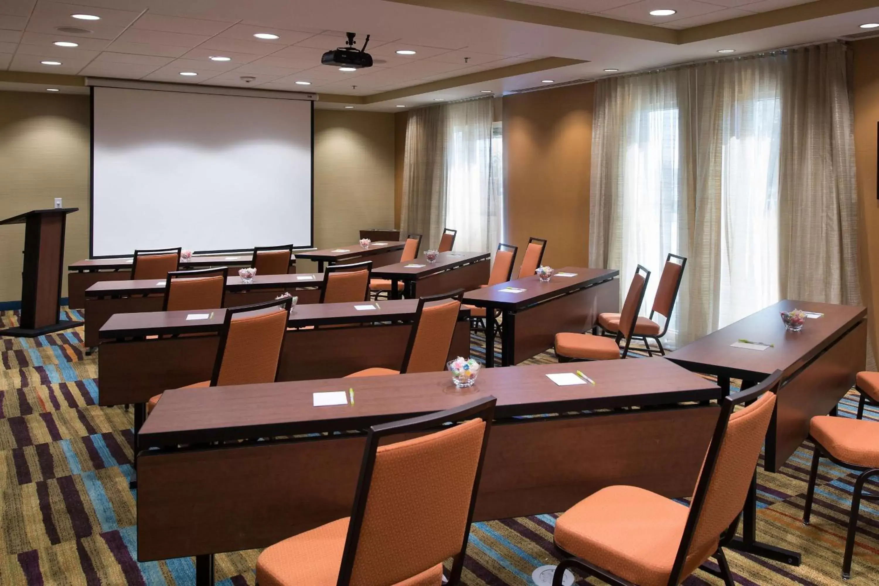 Meeting/conference room in Fairfield Inn & Suites by Marriott Houma Southeast