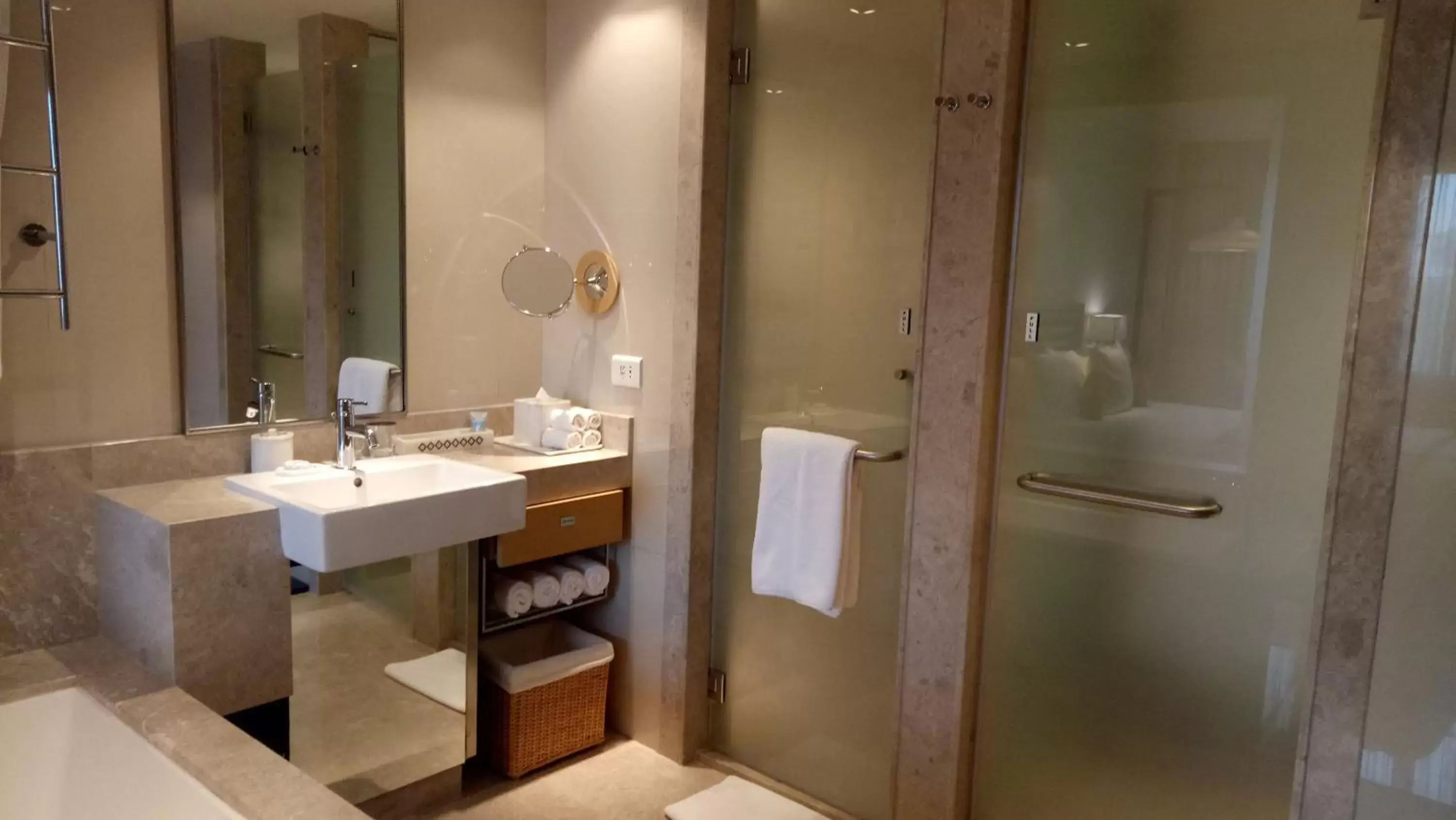 Bathroom in Welcomhotel by ITC Hotels, RaceCourse, Coimbatore Bathroom in Welcomhotel by ITC Hotels, RaceCourse, Coimbatore
