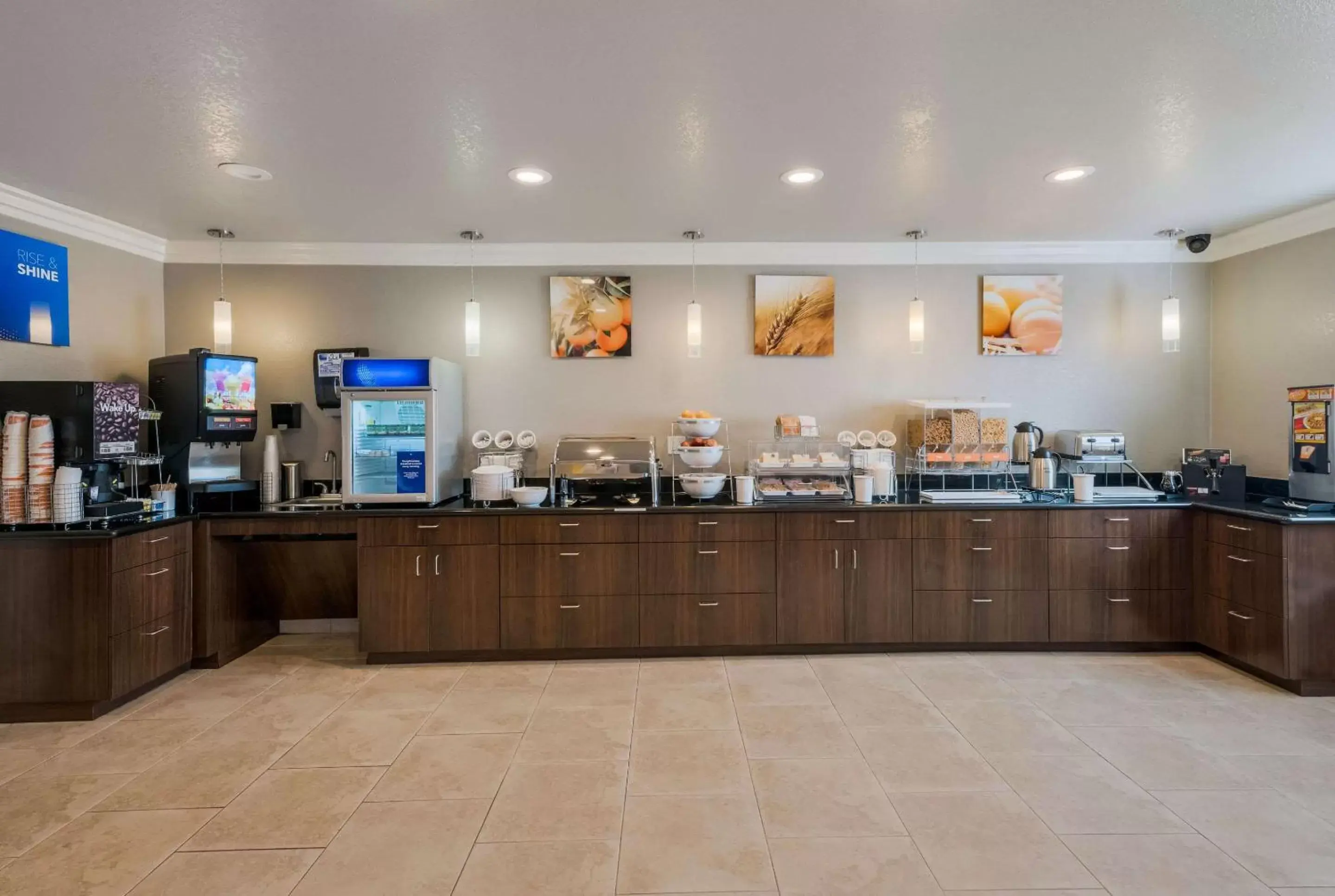 Breakfast, Restaurant/Places to Eat in Comfort Inn Gilroy