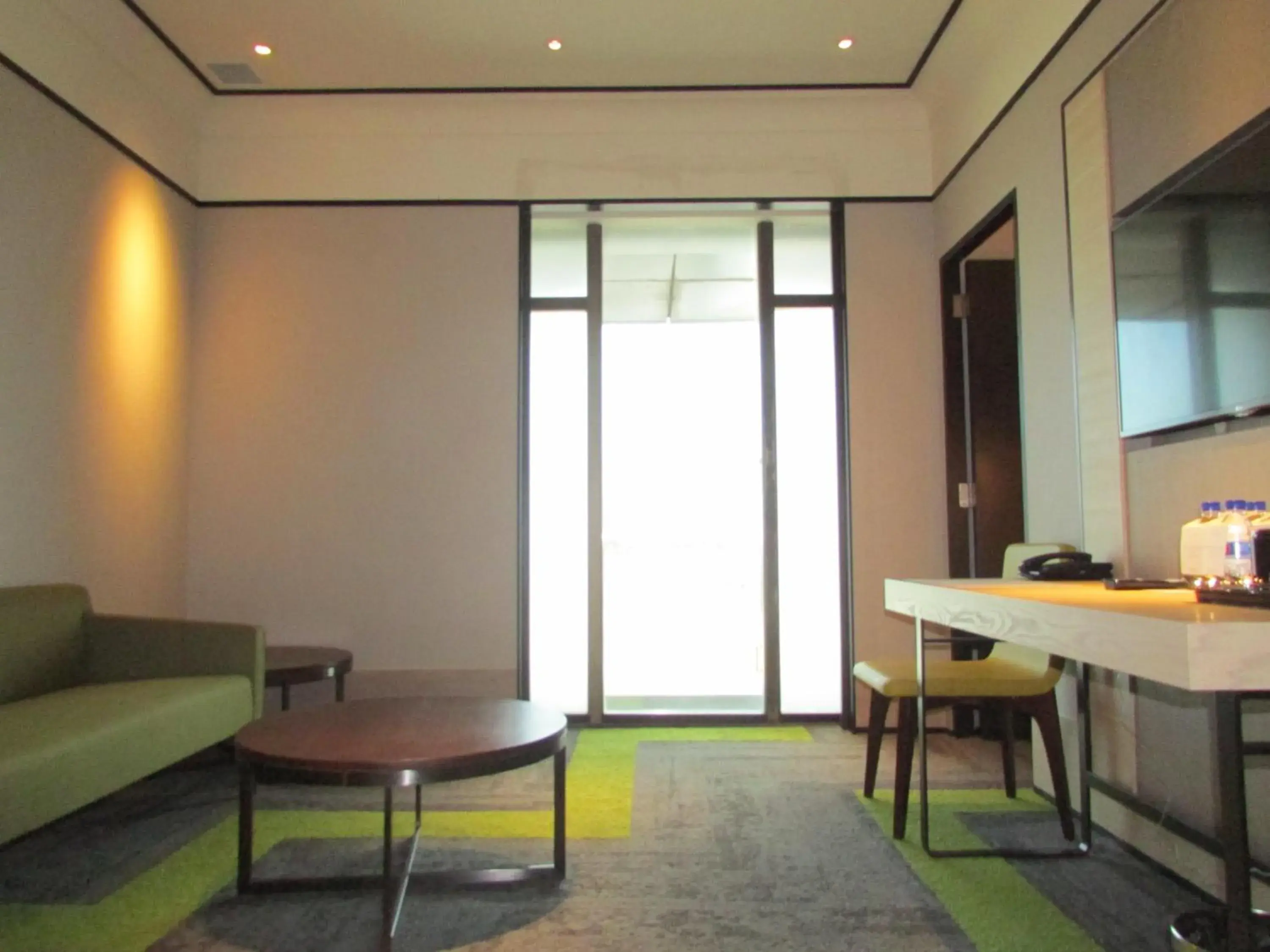 Photo of the whole room in Aerotel Singapore - Transit Hotel in Terminal 1 Photo of the whole room in Aerotel Singapore - Transit Hotel in Terminal 1