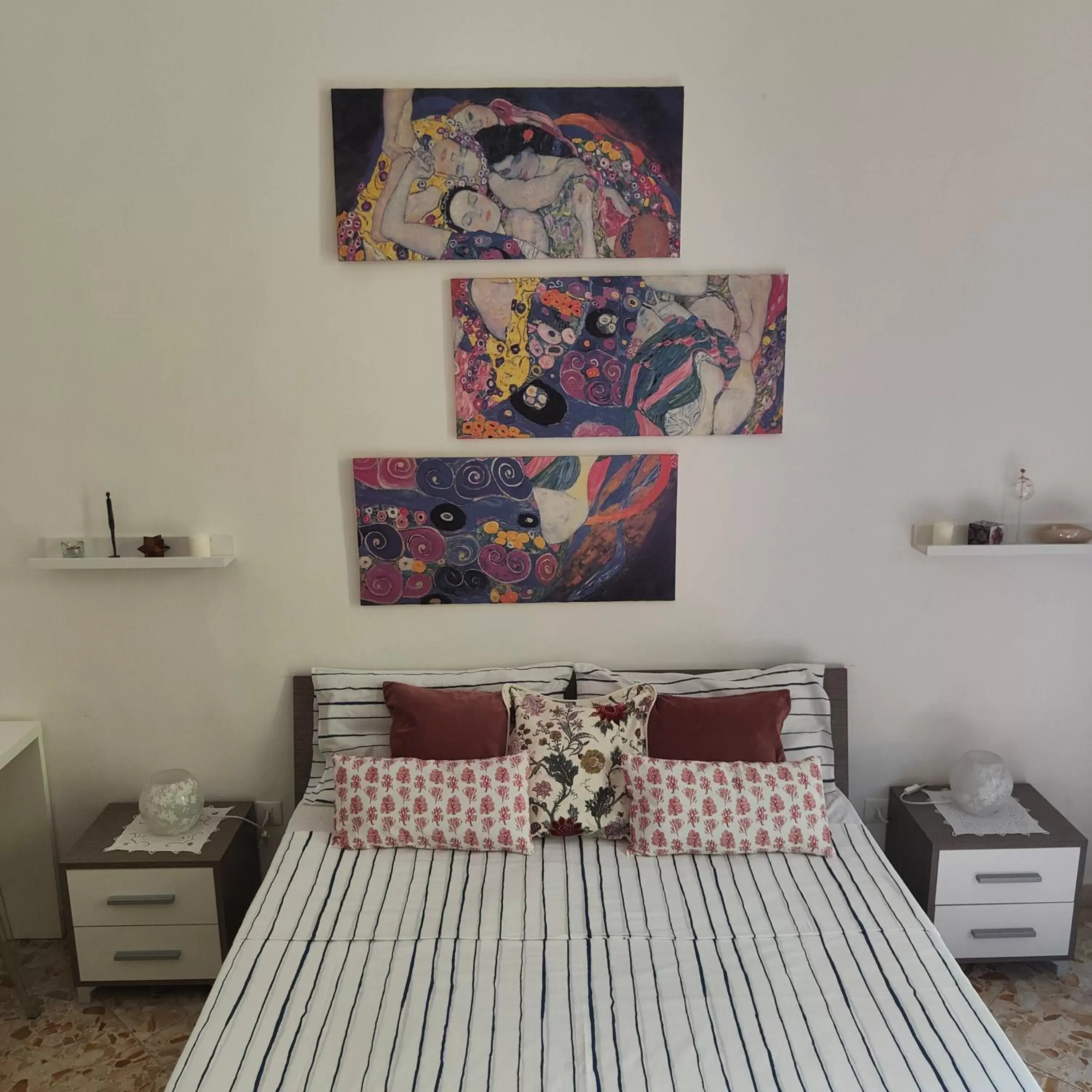 Bedroom, Bed in KSuns Bedroom, Bed in KSuns